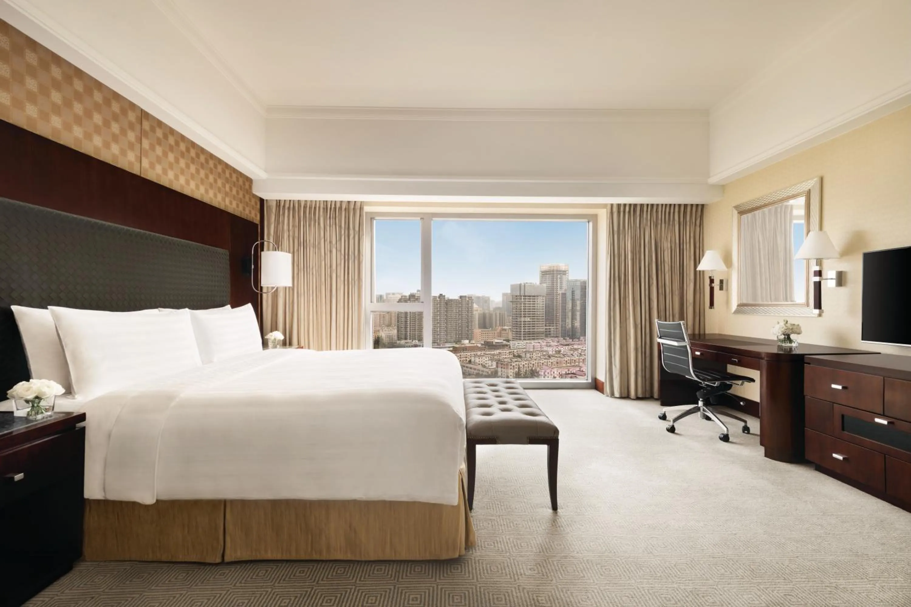 Bed in Shangri-La Xian