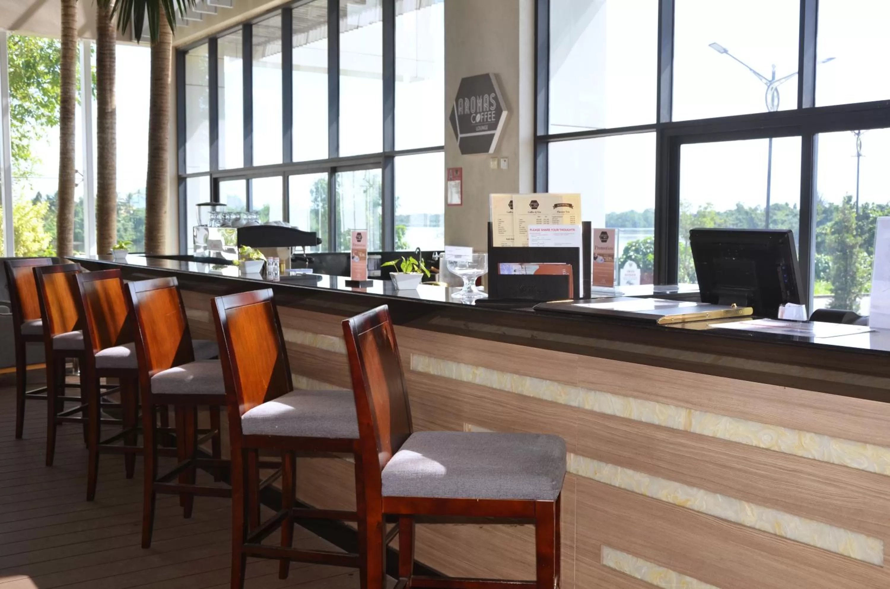 Restaurant/places to eat in UCSI Hotel Kuching