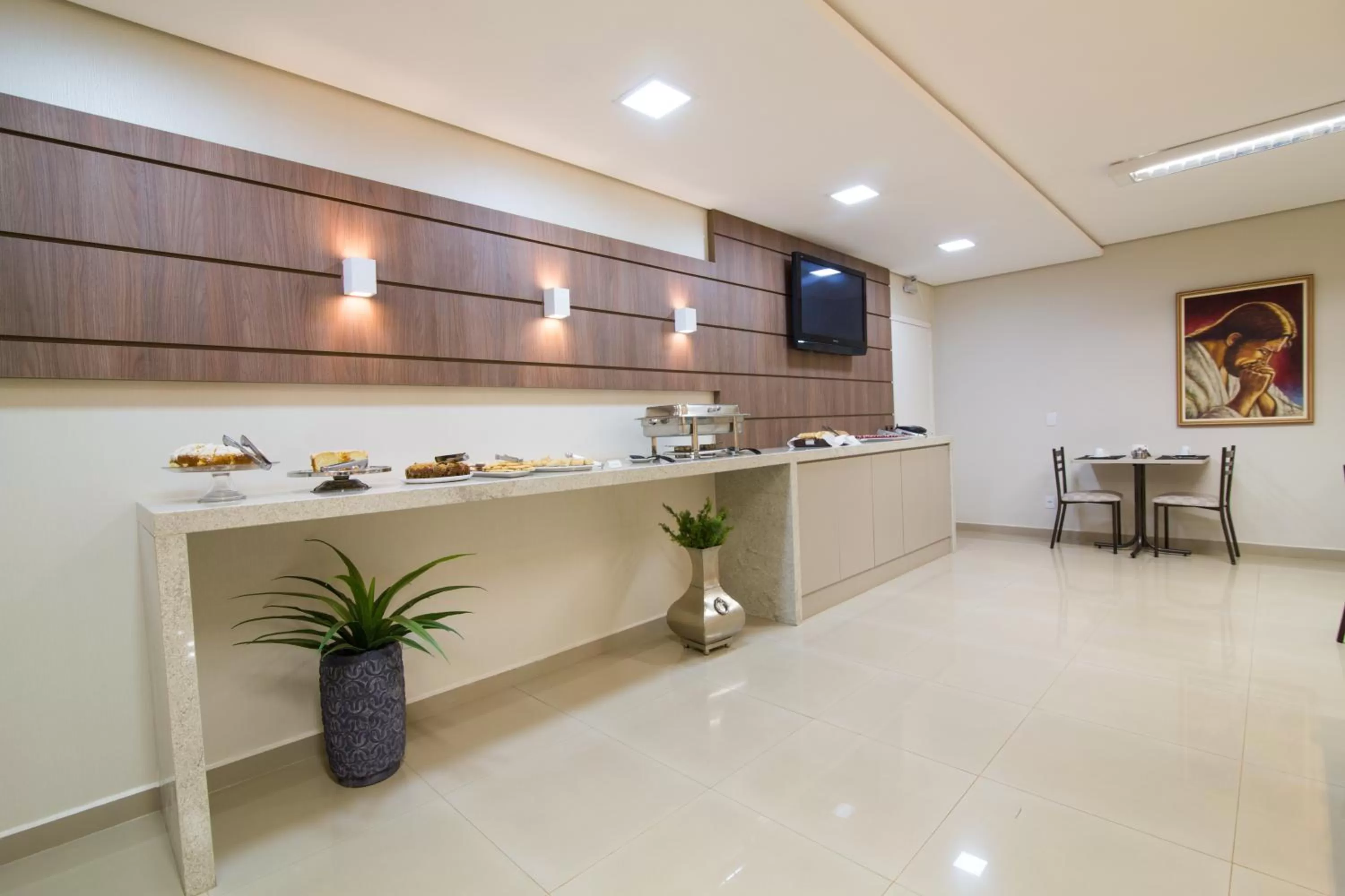 TV and multimedia in Hotel Trevo Cascavel