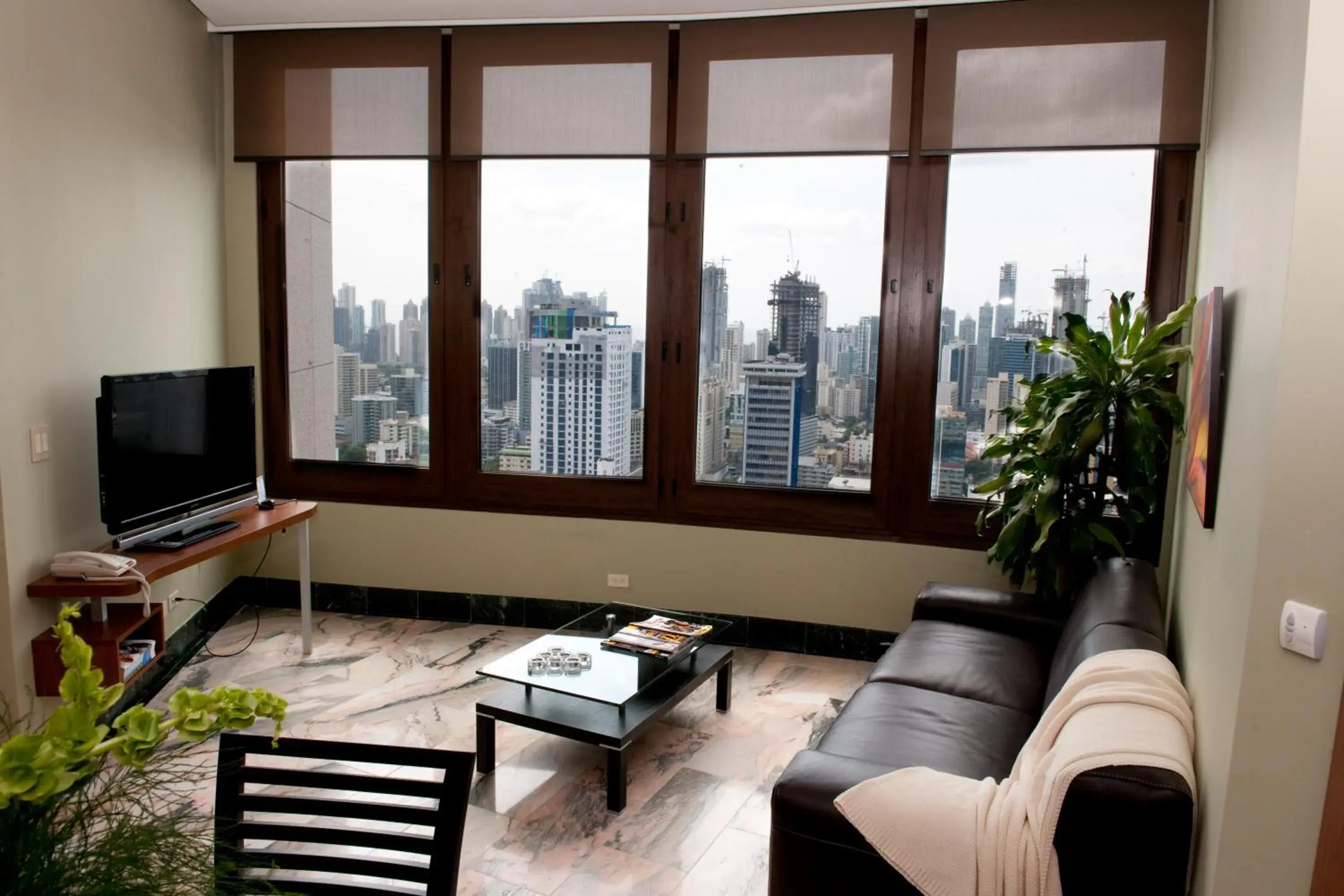 Living room, Seating Area in Torres de Alba Hotel & Suites