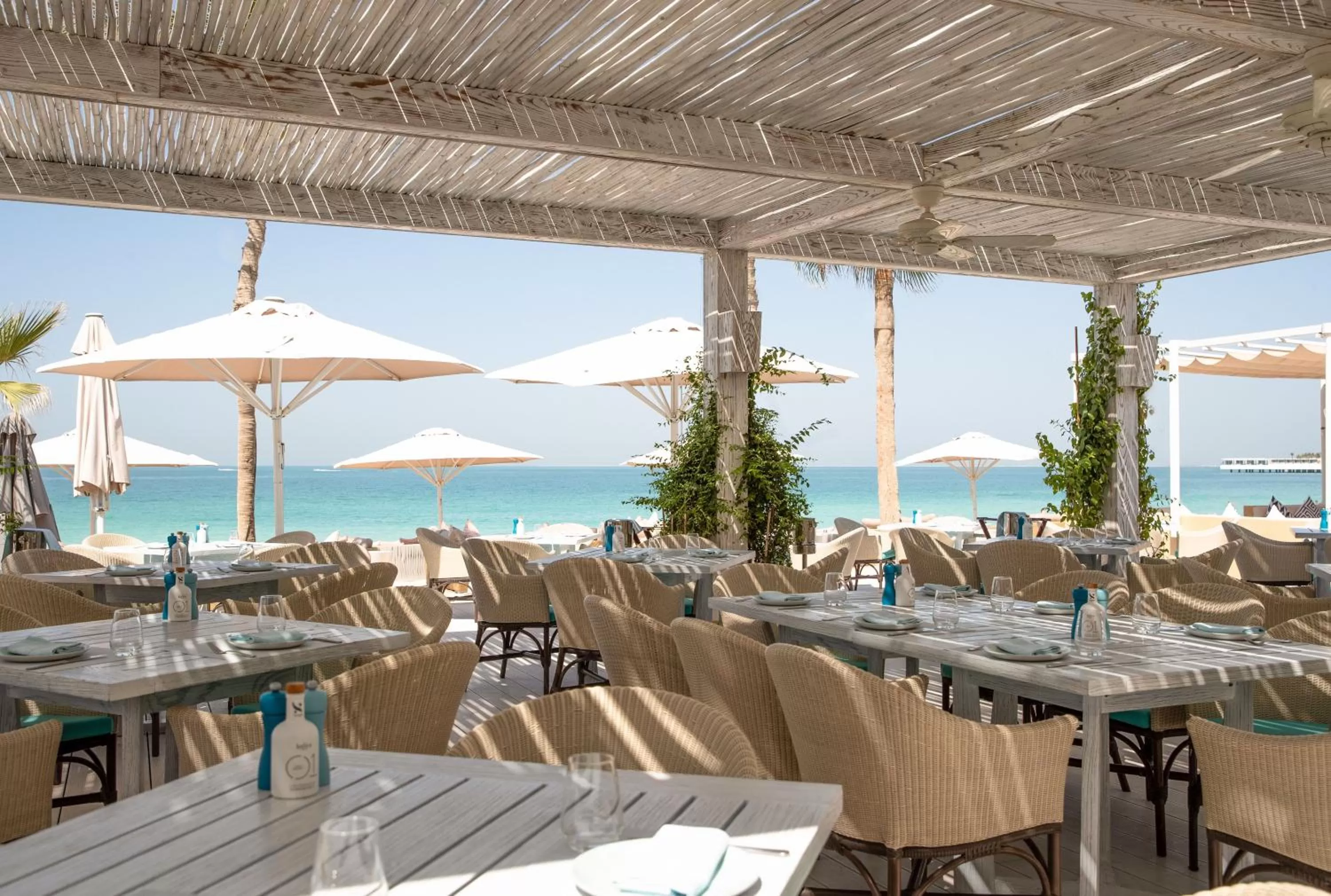 Restaurant/places to eat in Jumeirah Mina Al Salam Dubai