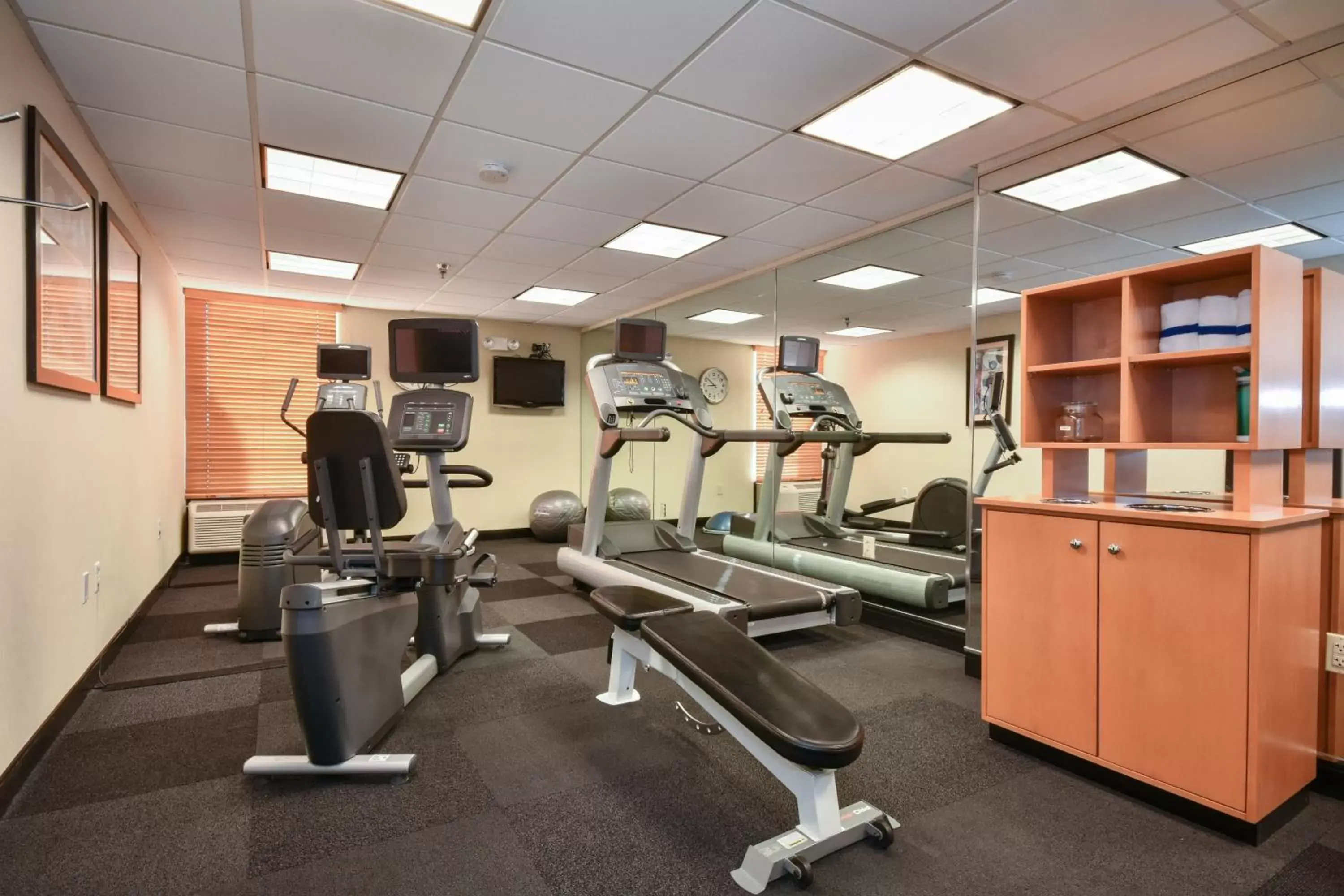 Spa and wellness centre/facilities, Fitness Center/Facilities in Holiday Inn Lumberton, an IHG Hotel