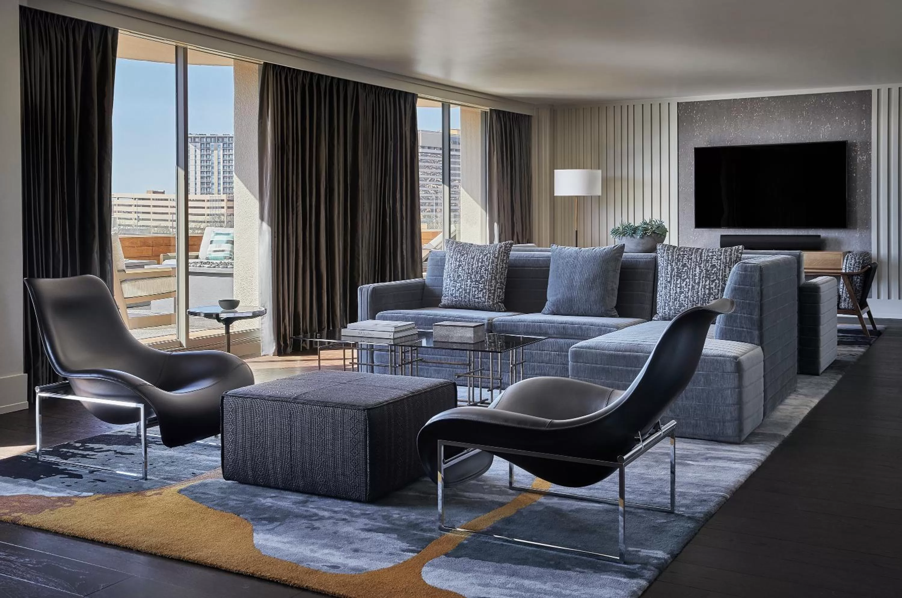 Living room in Four Seasons Hotel Austin