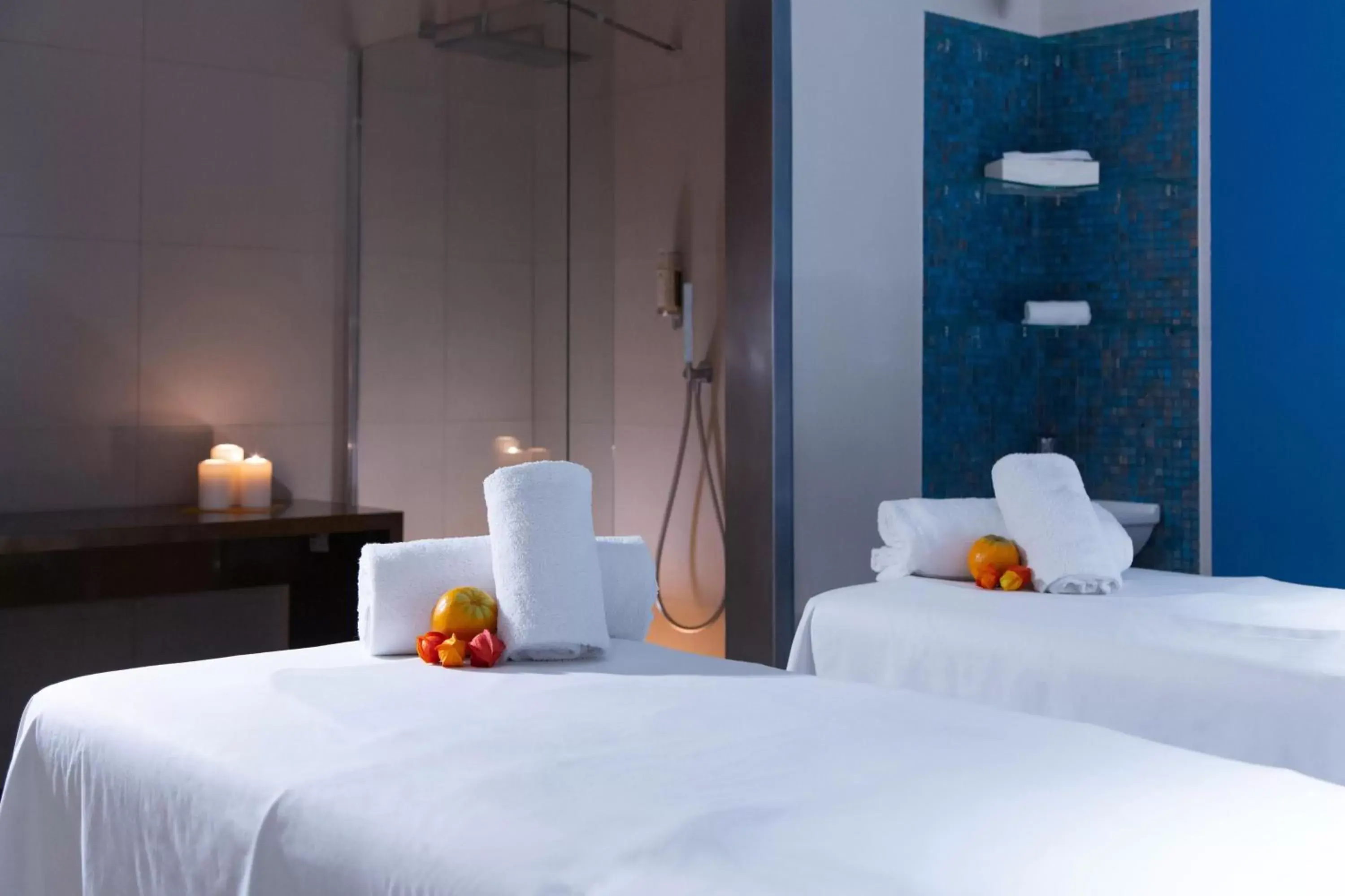 Spa and wellness centre/facilities, Bed in Four Points by Sheraton Catania Hotel