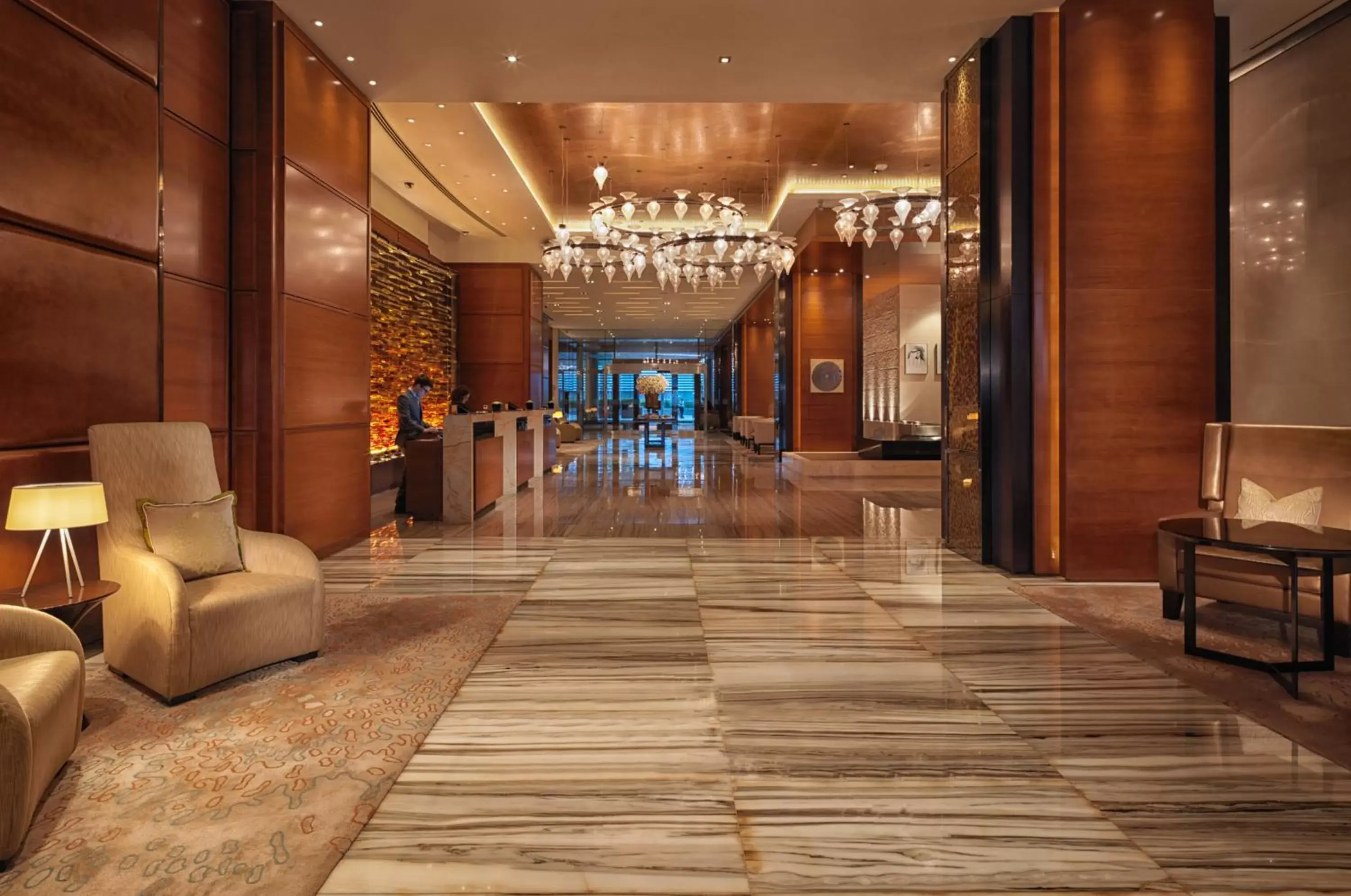 Lobby or reception in Rosewood Abu Dhabi