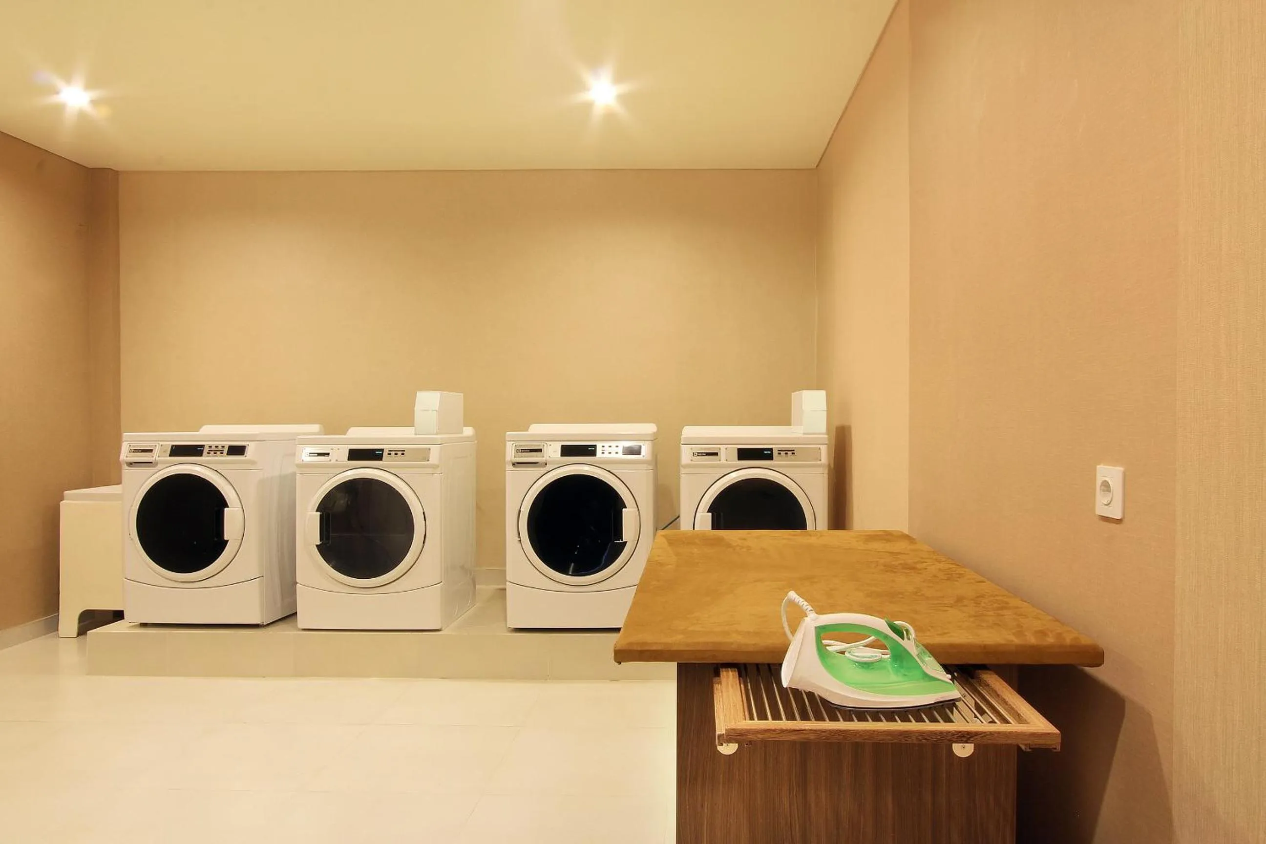 On site in Dwijaya House of Pakubuwono