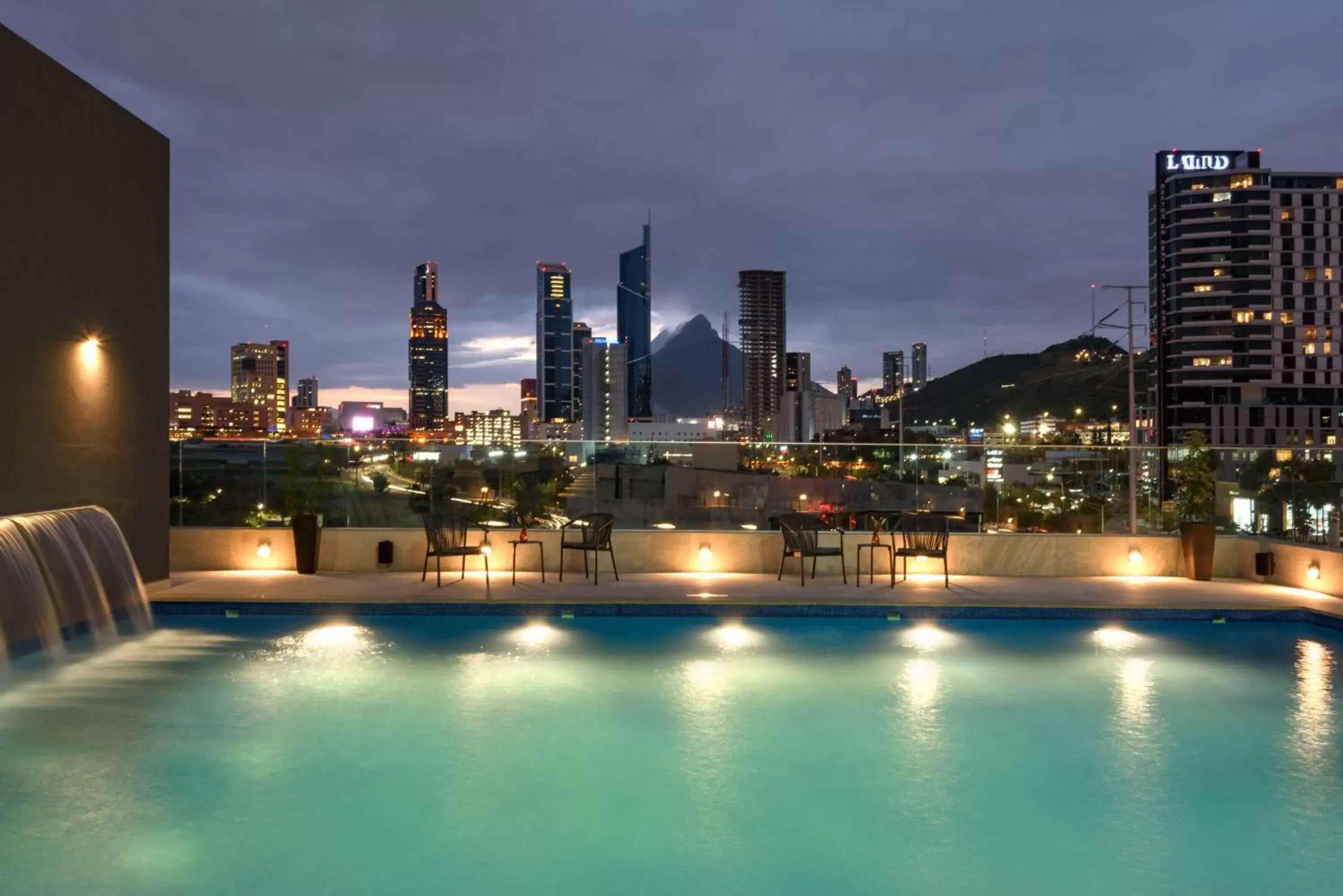 Swimming Pool in Hyatt Place Monterrey Valle