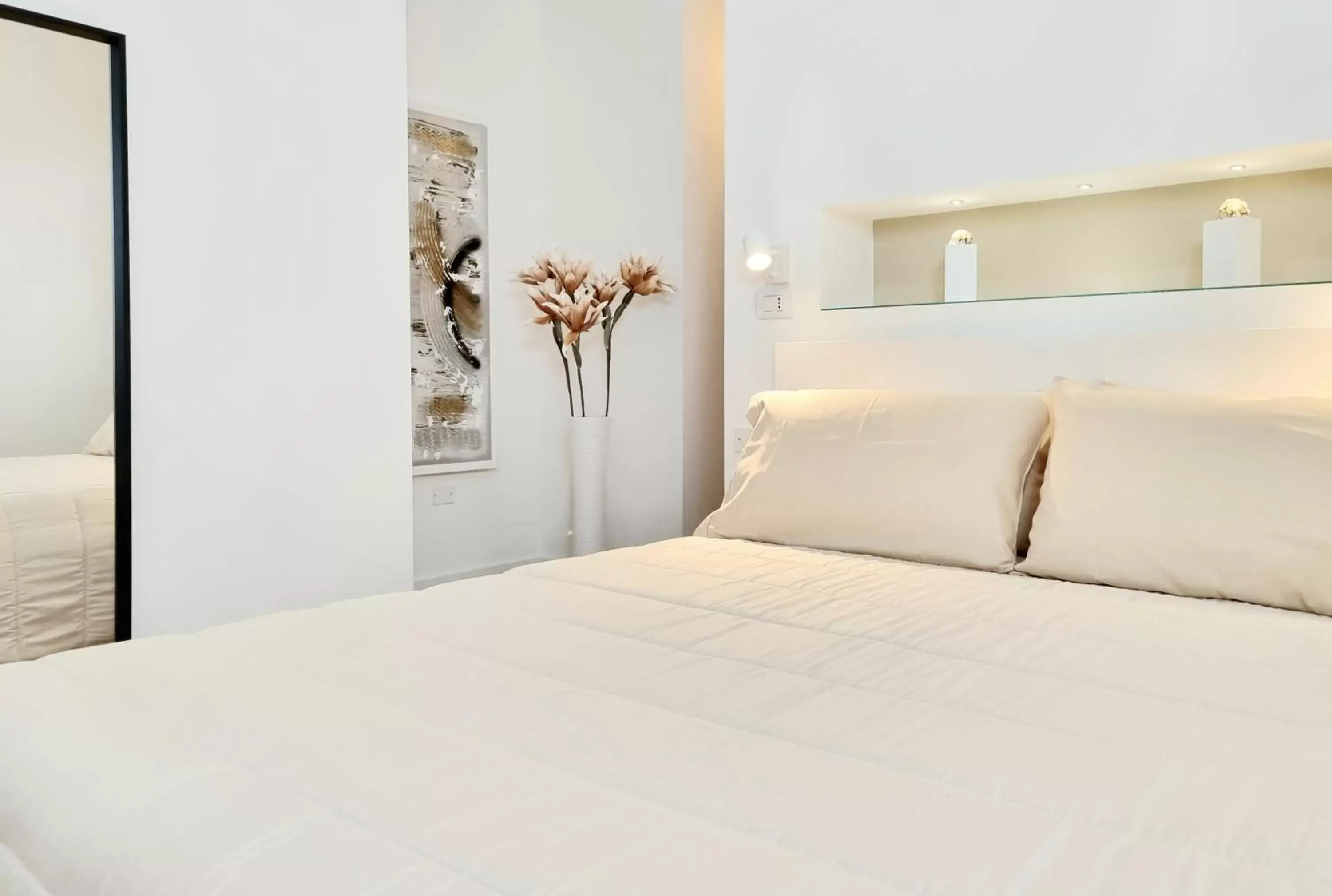 Bed in Glamour Suite Cagliari