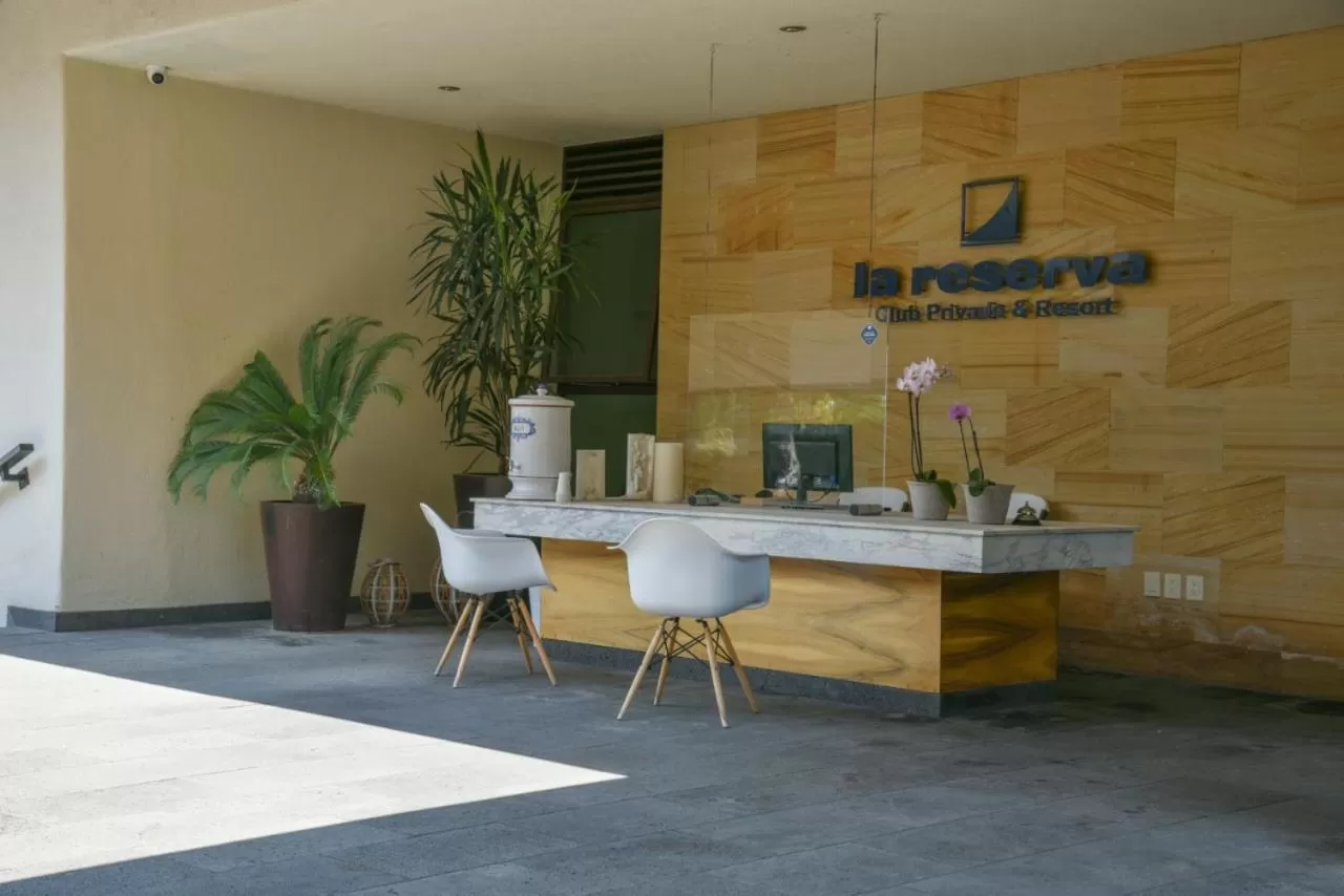 Lobby or reception in La Reserva Chapala