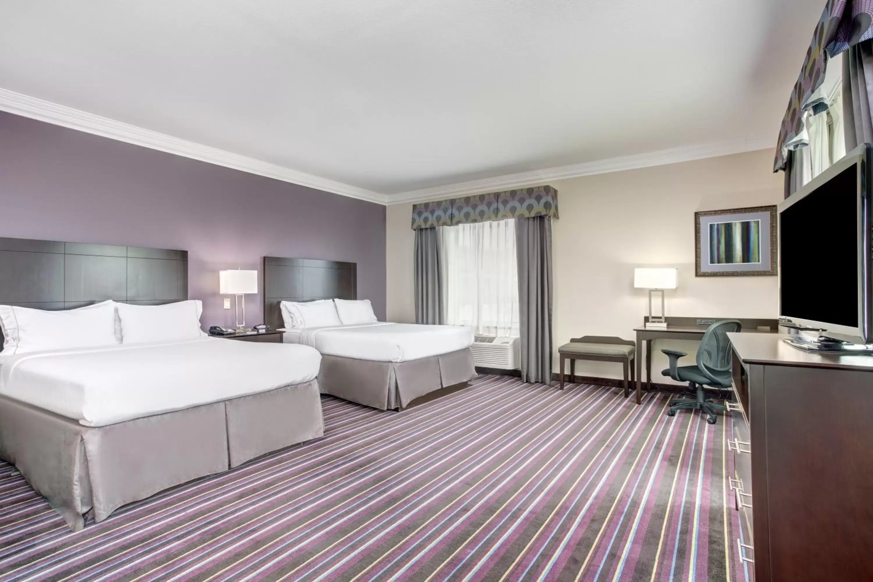 Photo of the whole room in Holiday Inn Express & Suites Raceland - Highway 90, an IHG Hotel