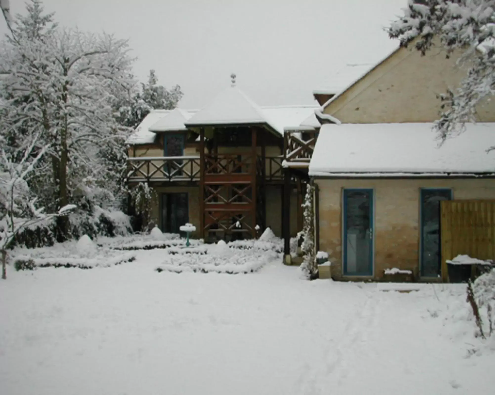 Facade/entrance, Winter in Le Clos Fleuri
