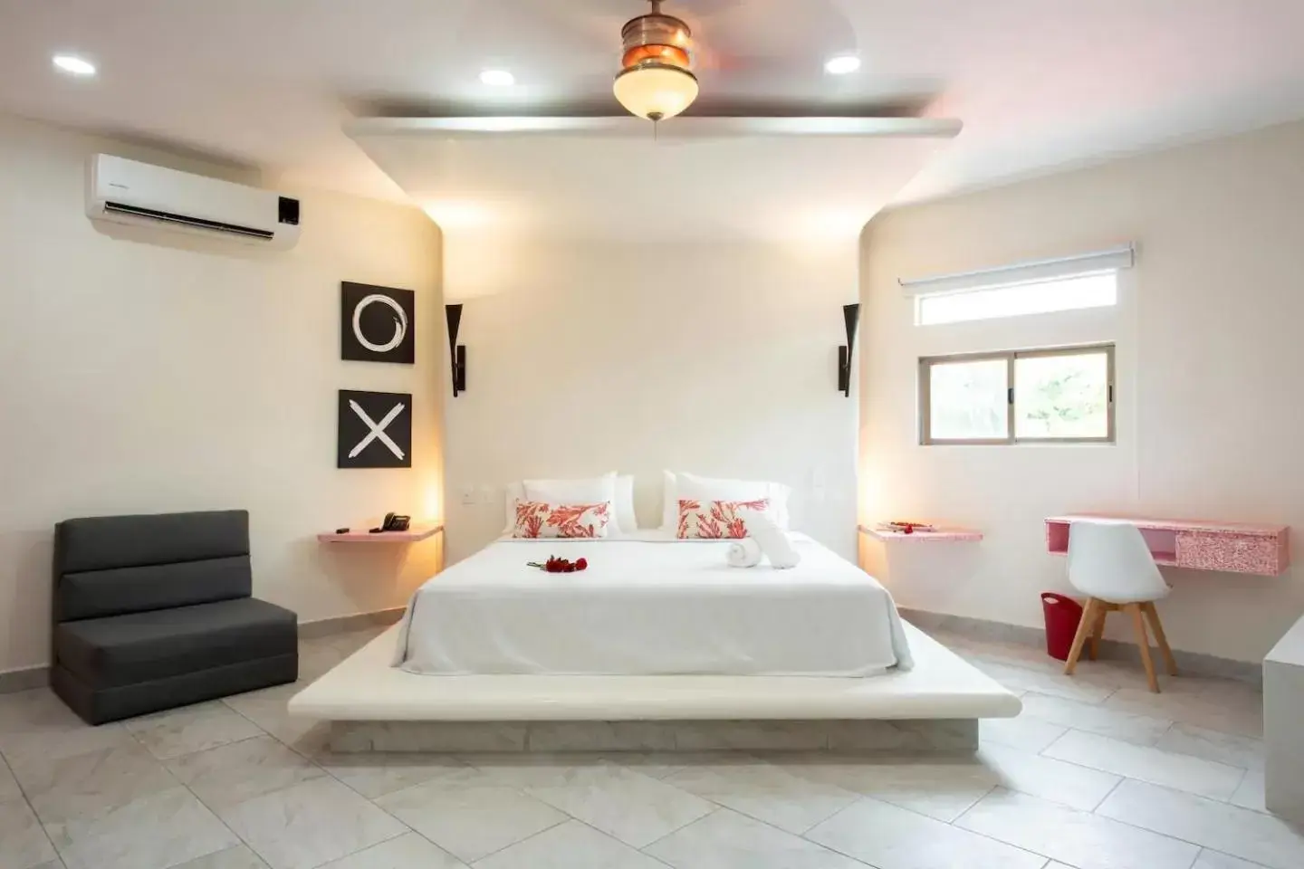 Bed in Casa Kaoba Hotel & Suites