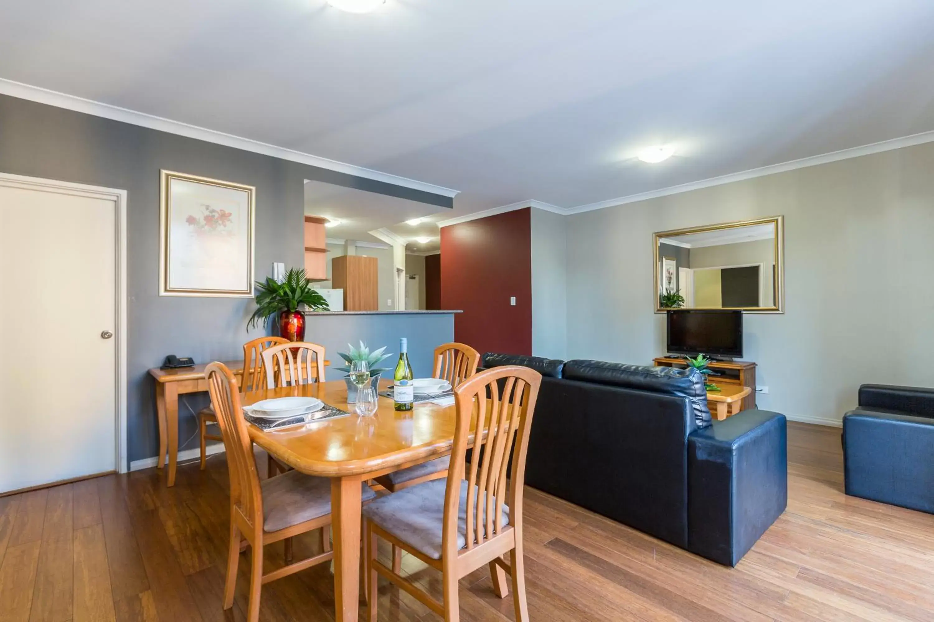 Other, Dining Area in Mont Clare Boutique Apartments