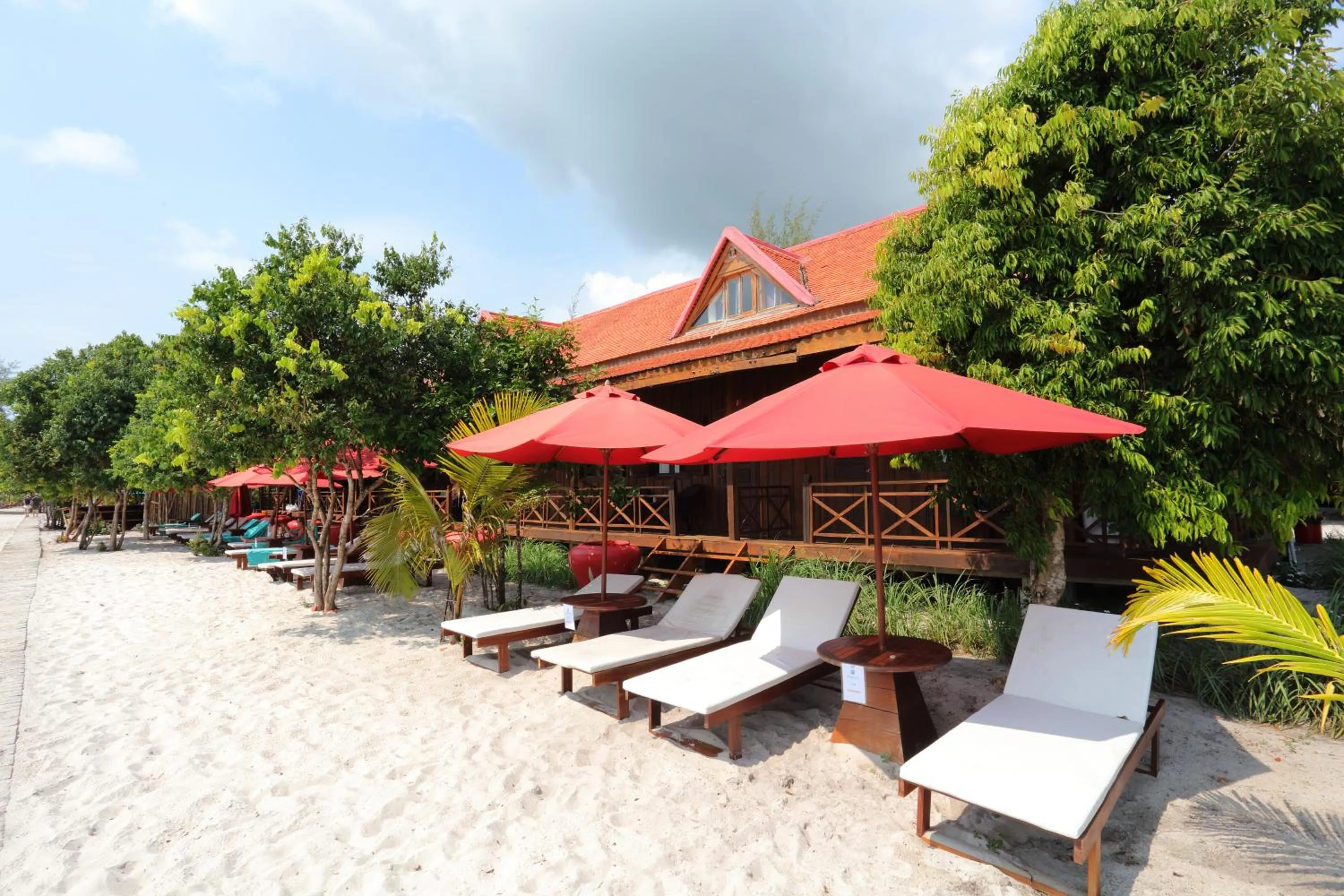 Beach in Sok San Beach Resort