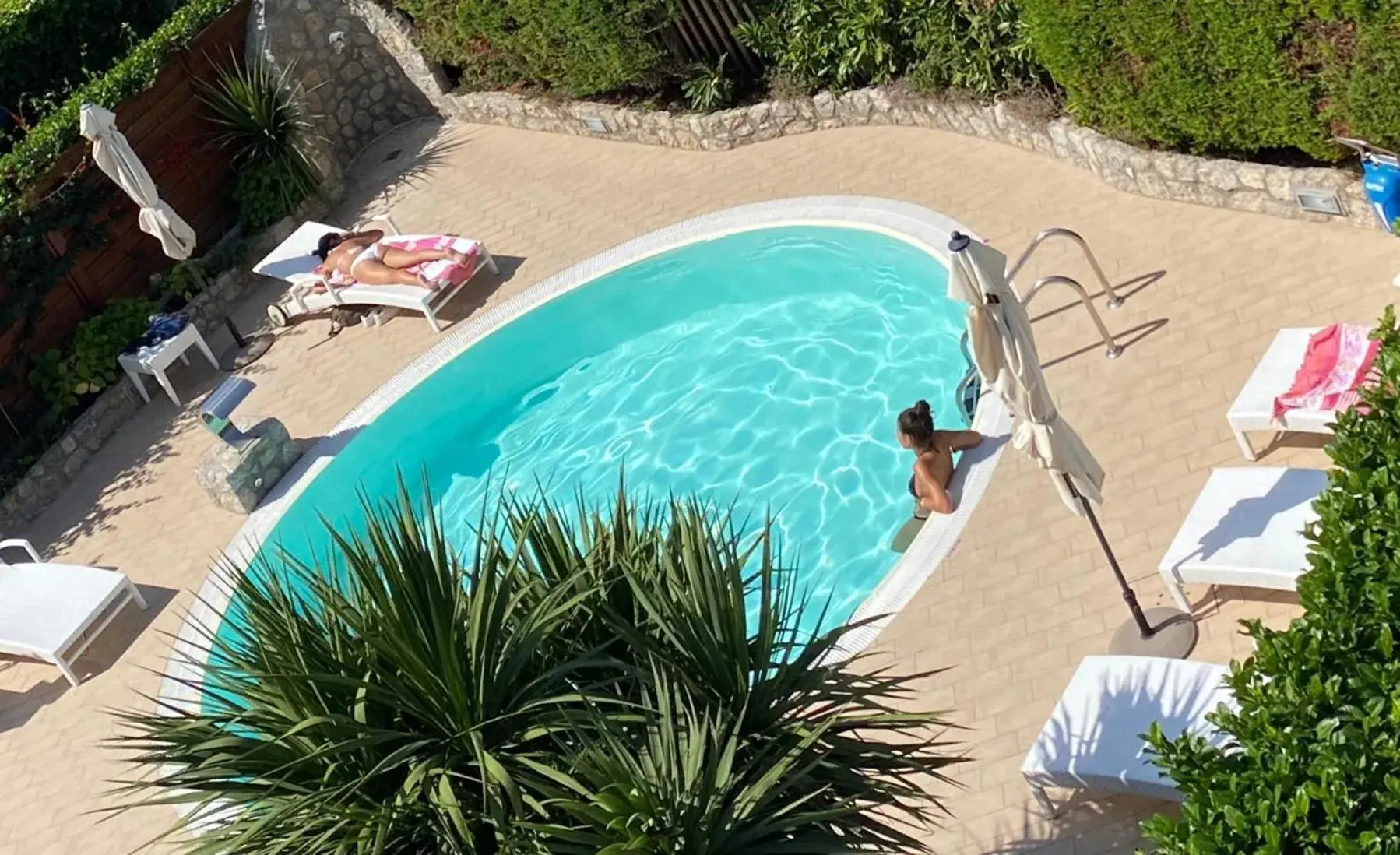 Swimming pool, Pool View in Hotel Bougainville