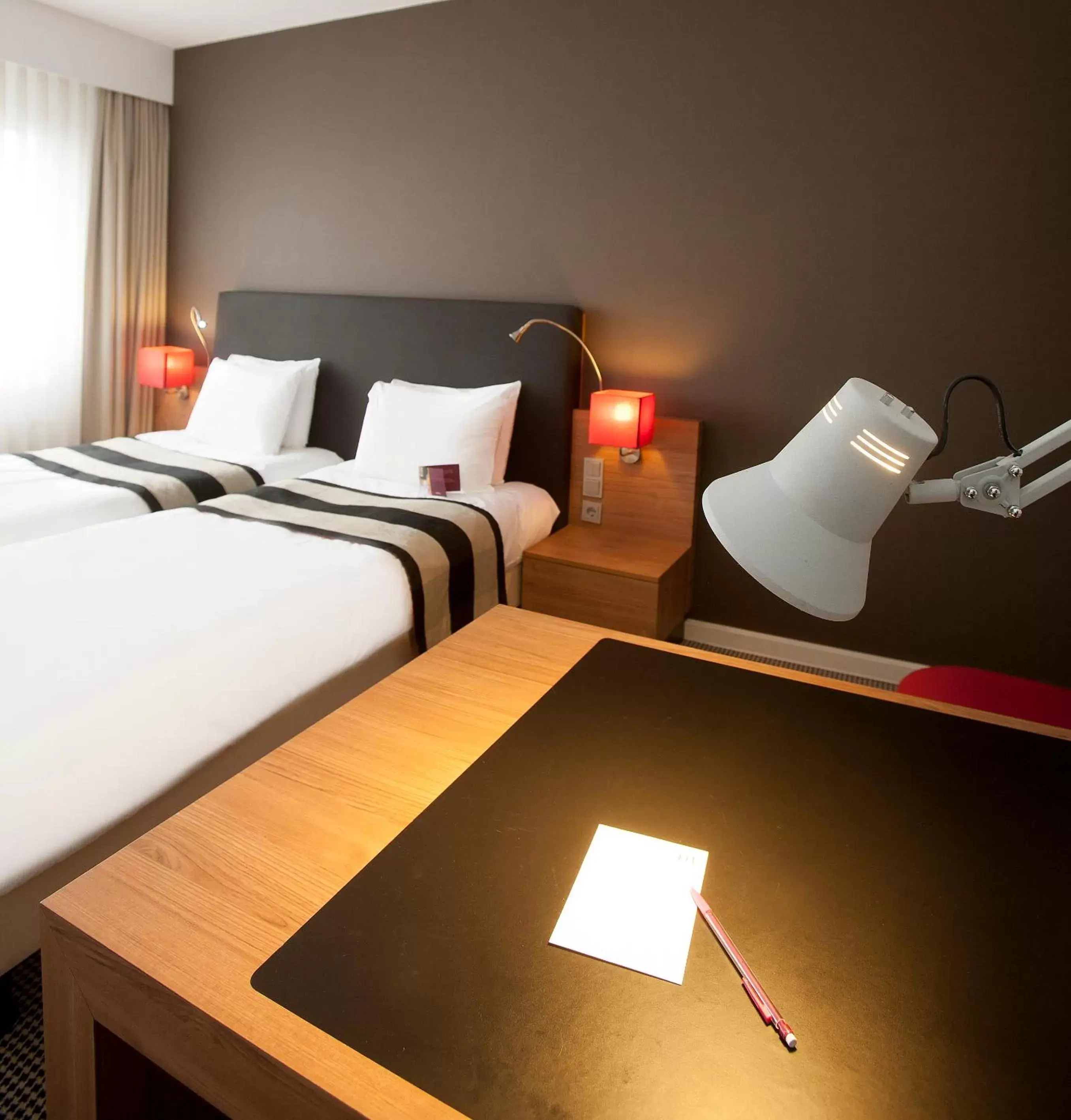 Bed in Mercure Hotel Den Haag Central