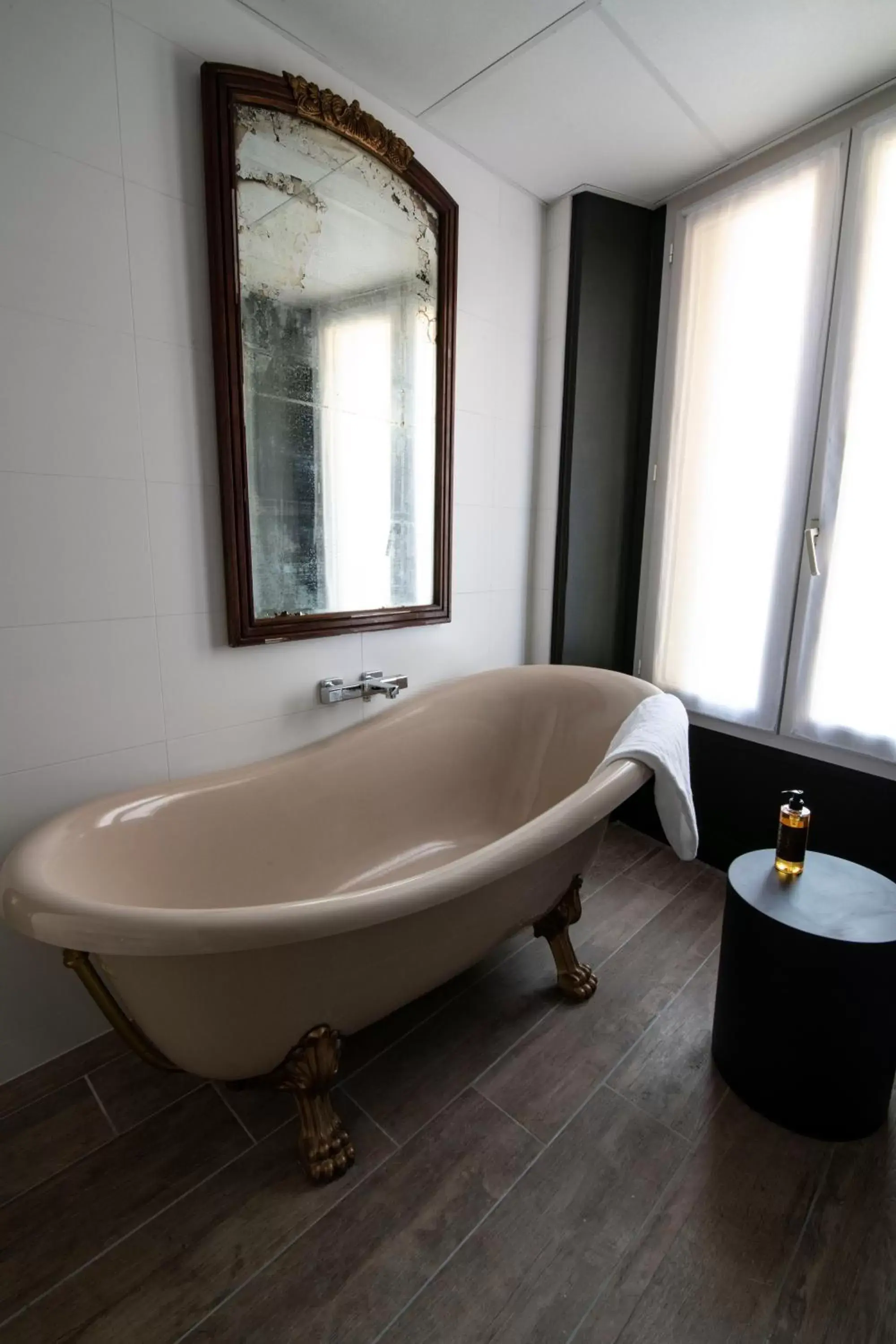Bath, Bathroom in Naâd Hotel Sarlat Centre Ville