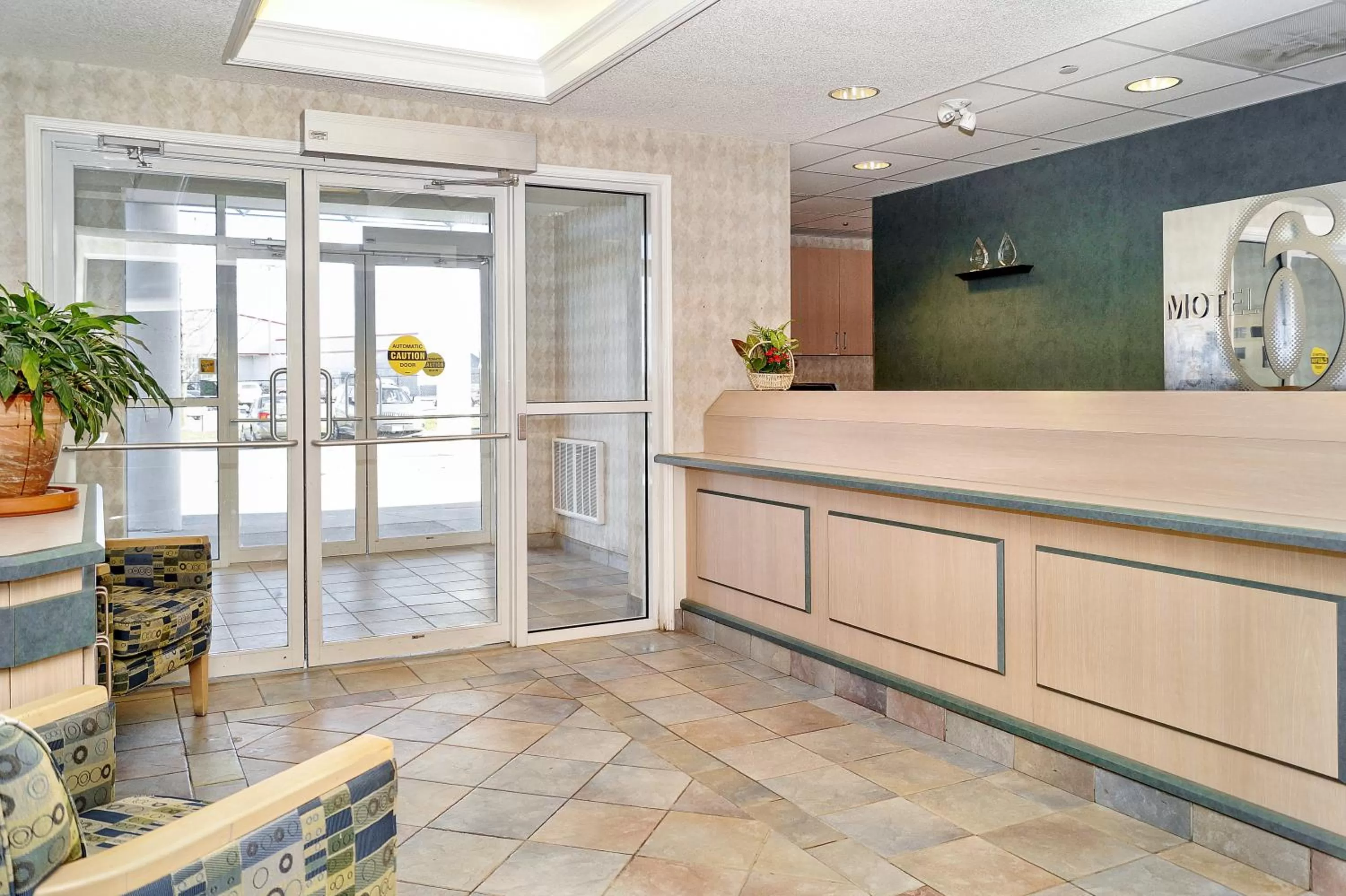 Lobby or reception in Motel 6-Peterborough, ON