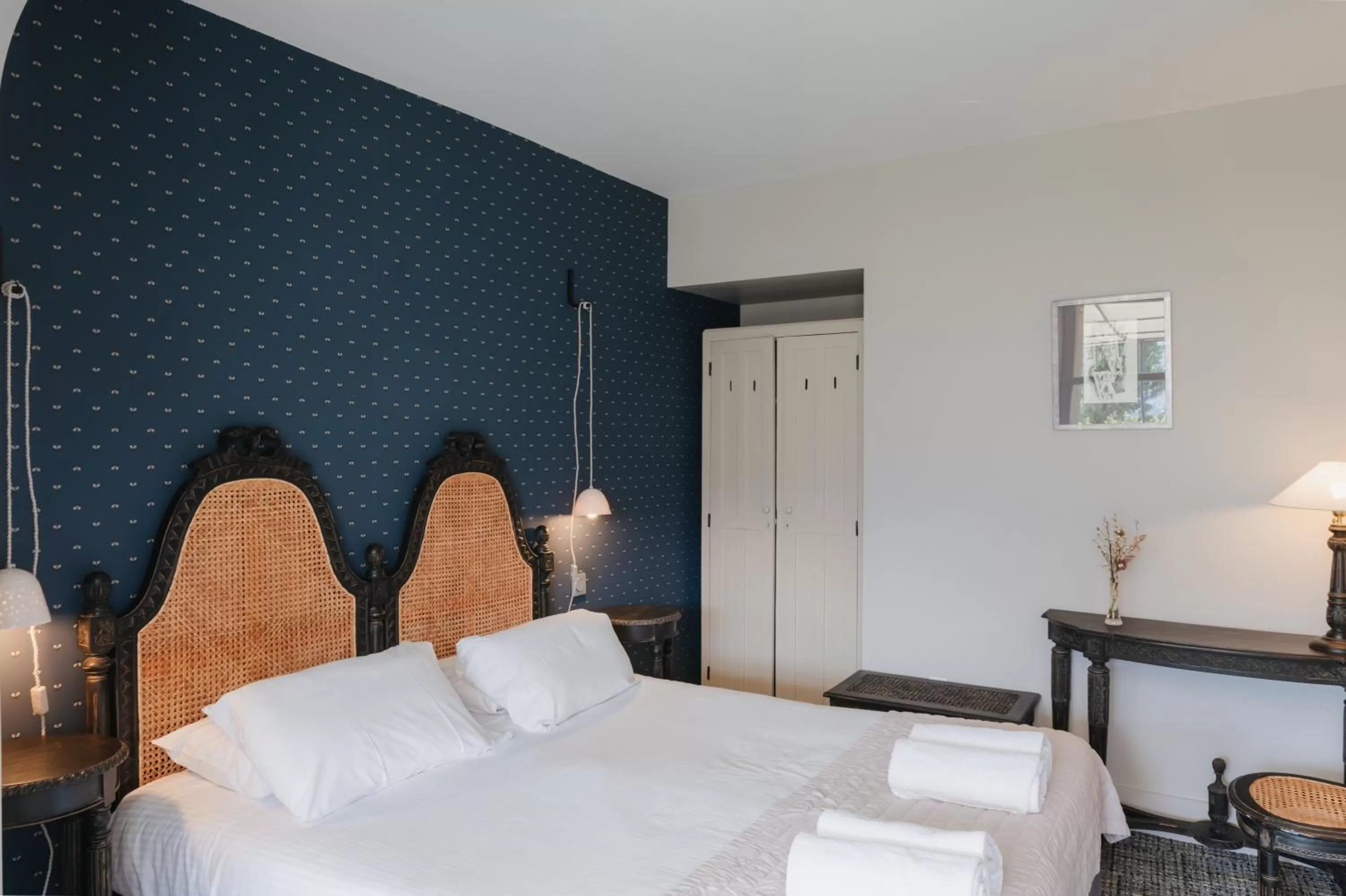 Bedroom, Bed in Hotel la Robeyere; BW Signature Collection