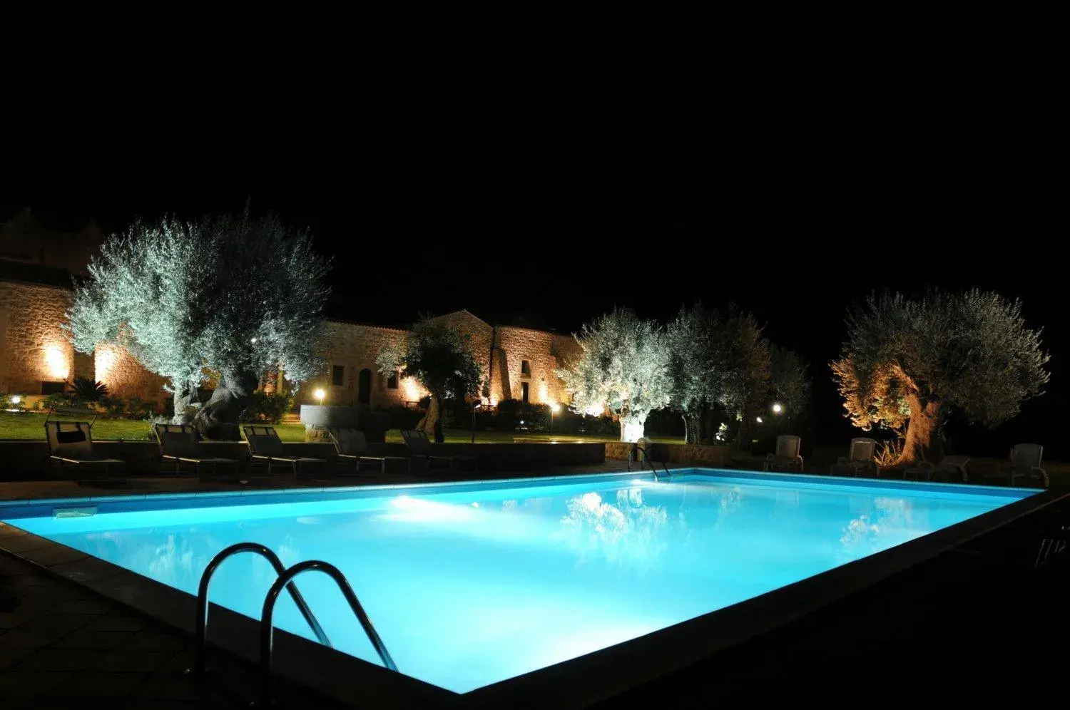 Property building, Swimming Pool in Torre Don Virgilio Country Hotel