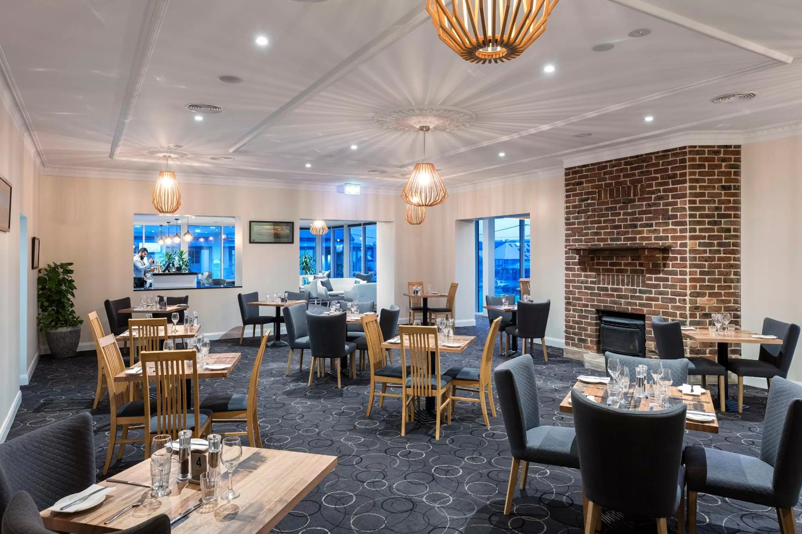 Restaurant/places to eat in Mercure Goulburn
