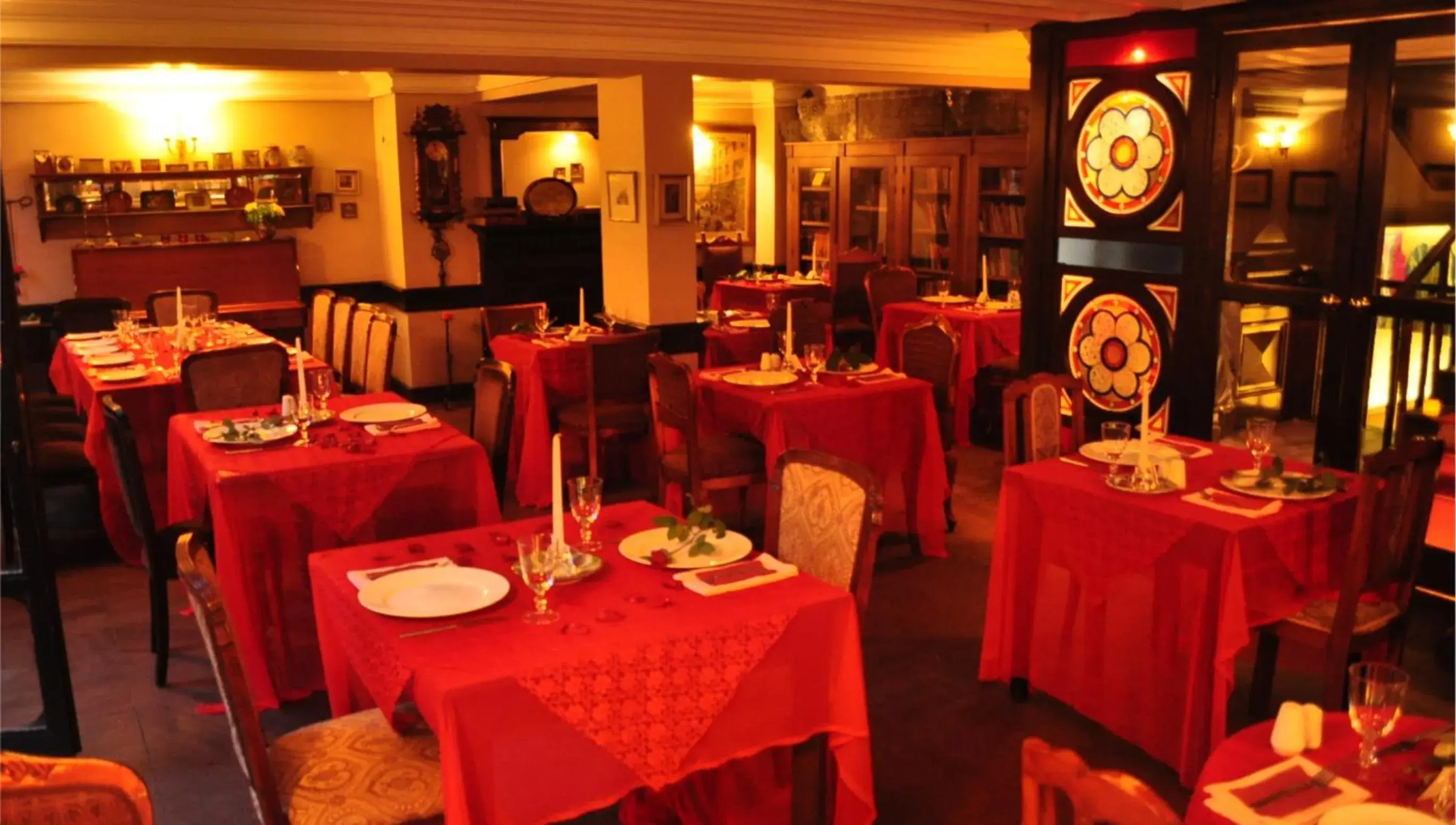 Restaurant/places to eat in Kitapevi Hotel Restaurant/places to eat in Kitapevi Hotel