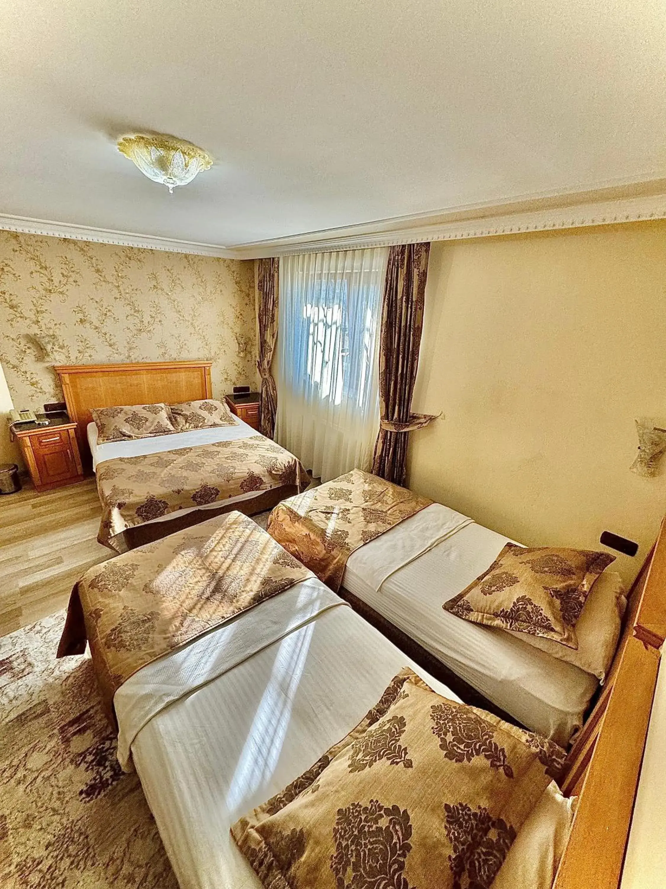 Massage, Bed in Grand Papirus Hotel