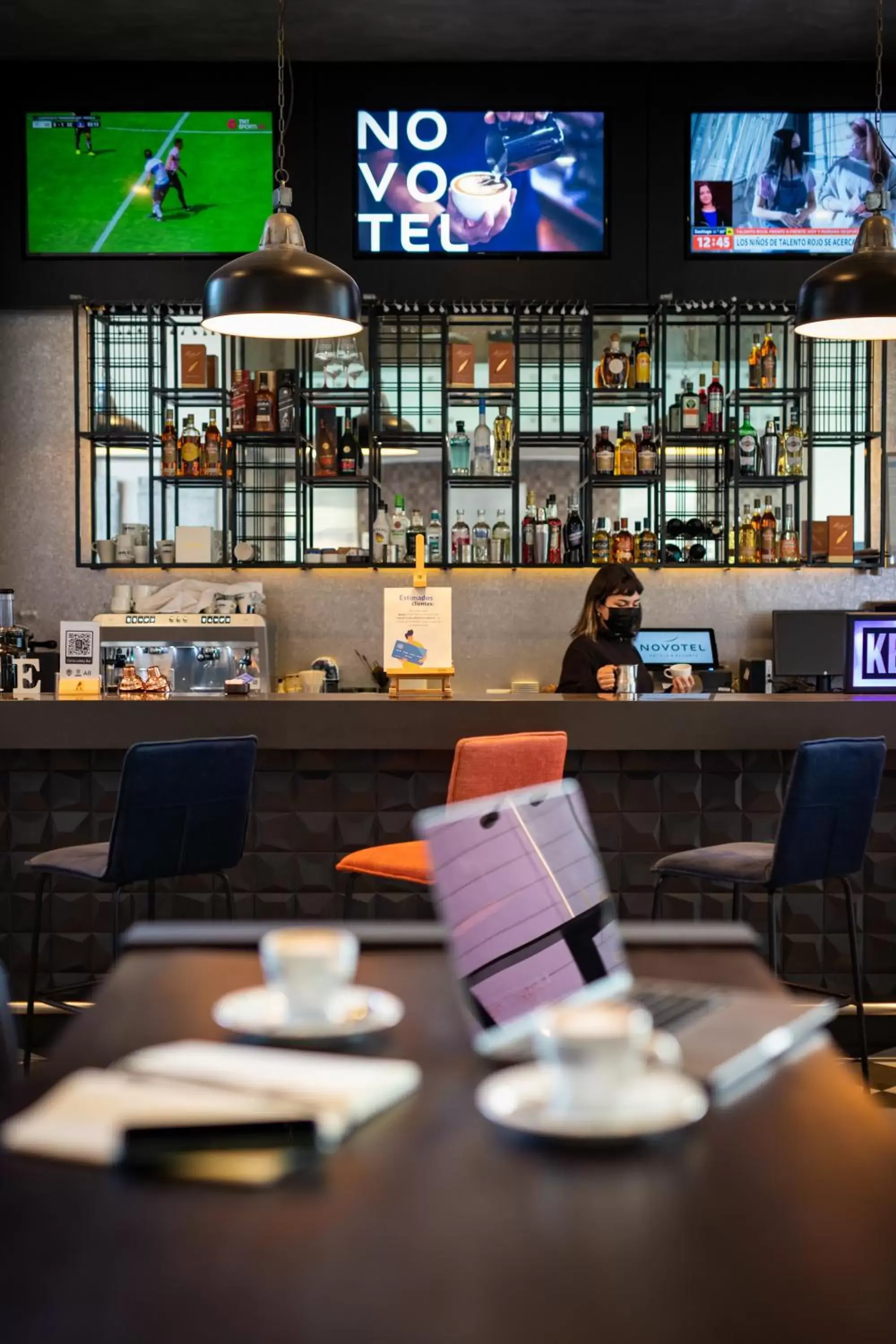 Lounge or bar, Restaurant/Places to Eat in Novotel Vina del Mar