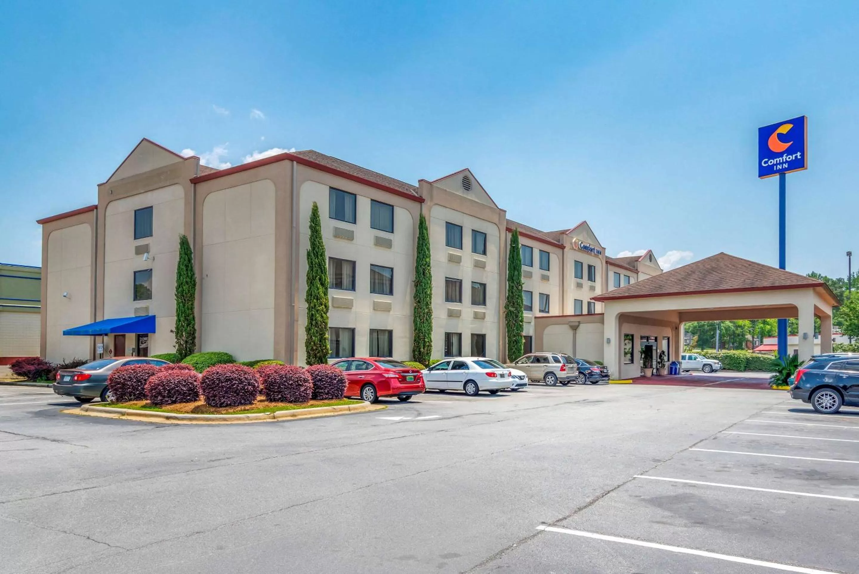 Property building in Comfort Inn Columbus near Fort Benning