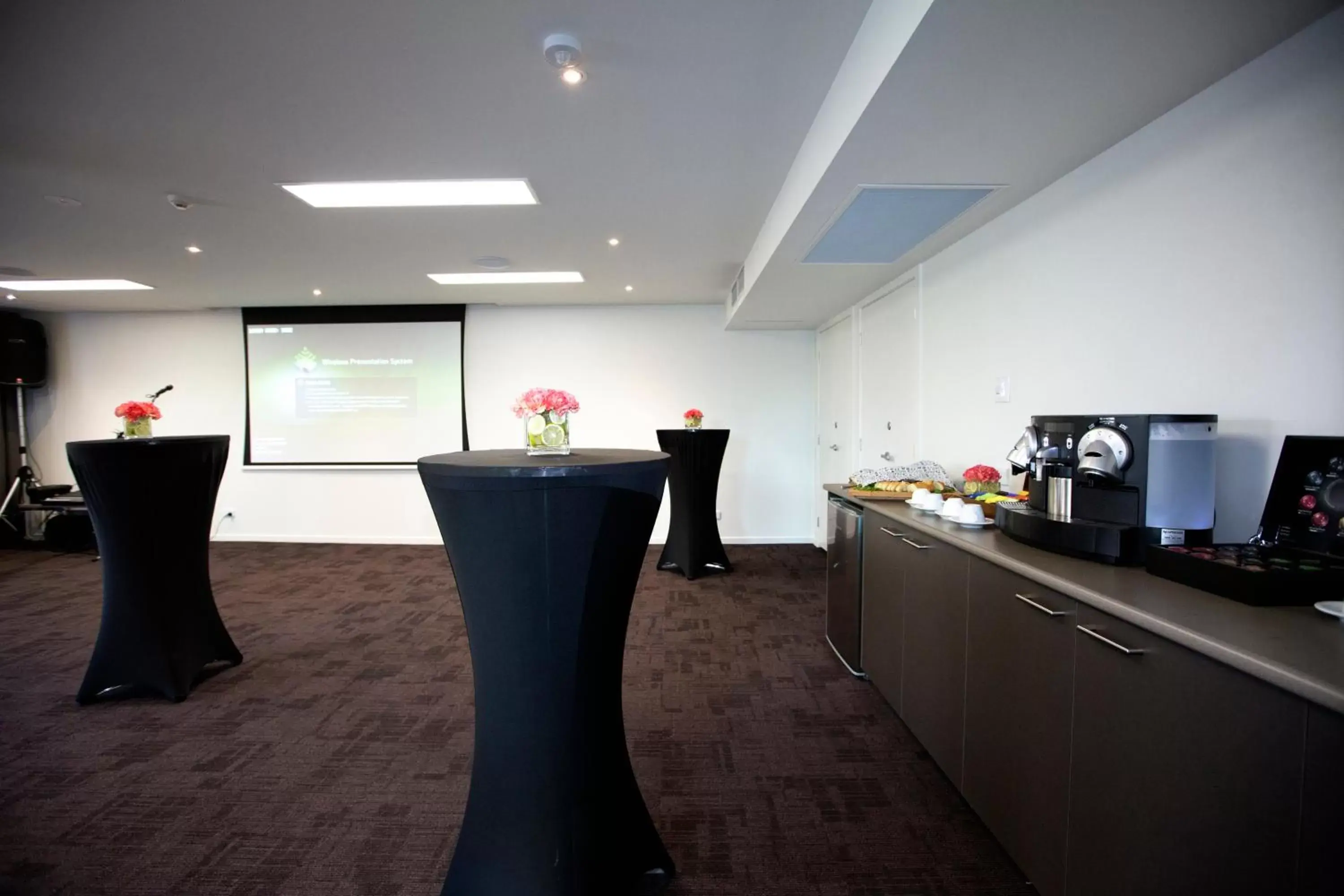 Business facilities in Quest Rockhampton