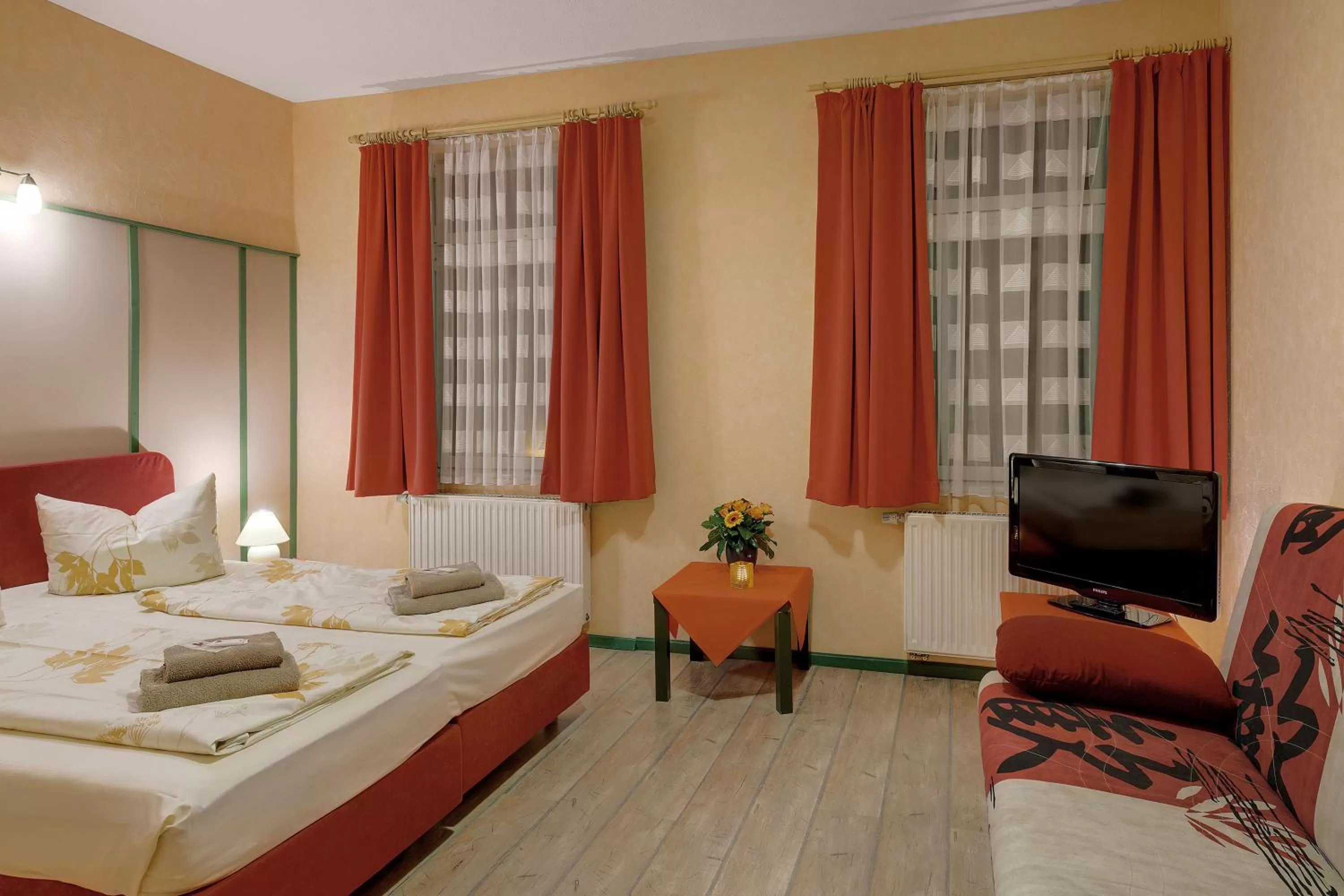 Photo of the whole room, Bed in Pension Haus Saarland