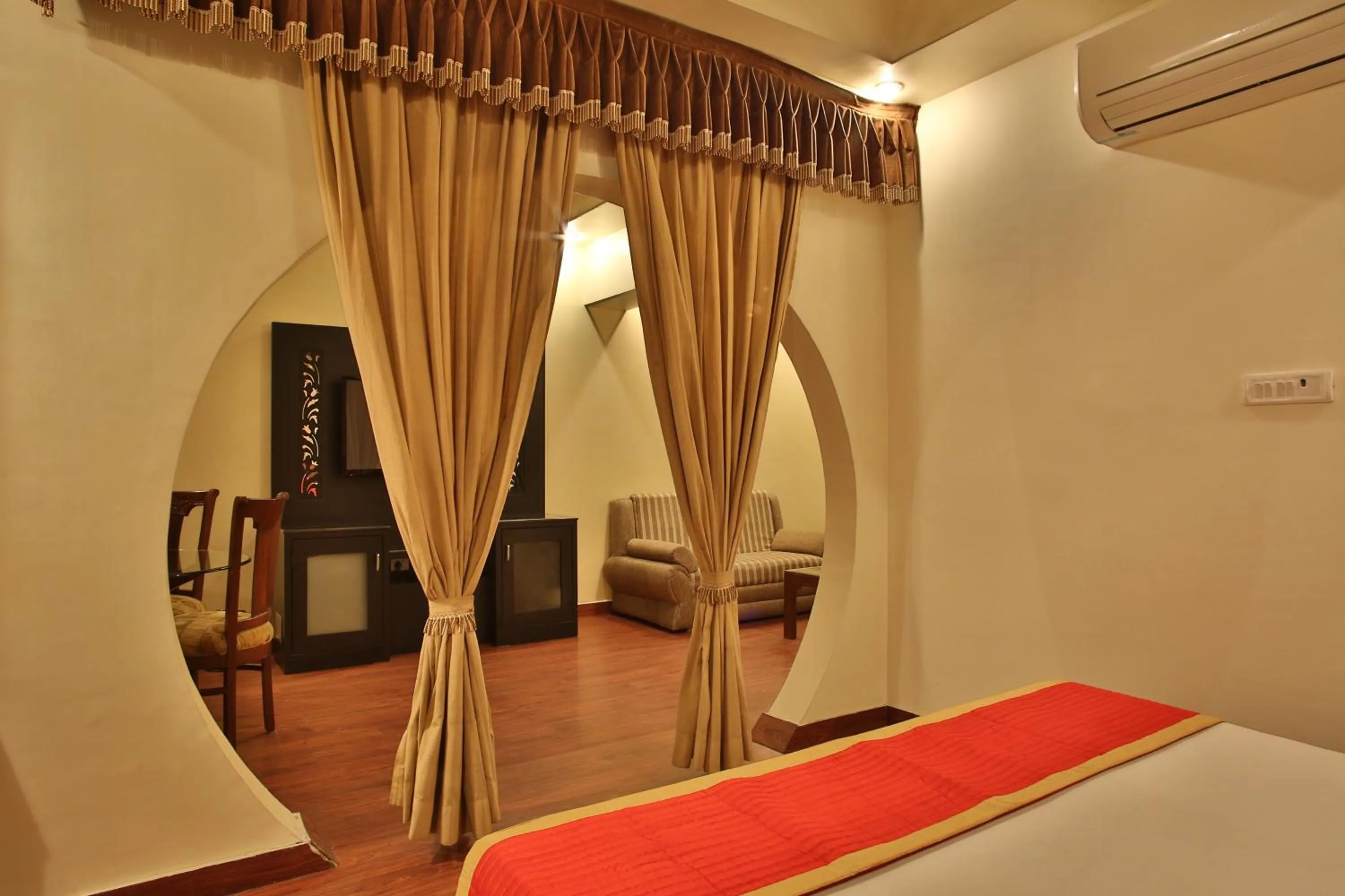 Bed in Hotel The Grand Chandiram