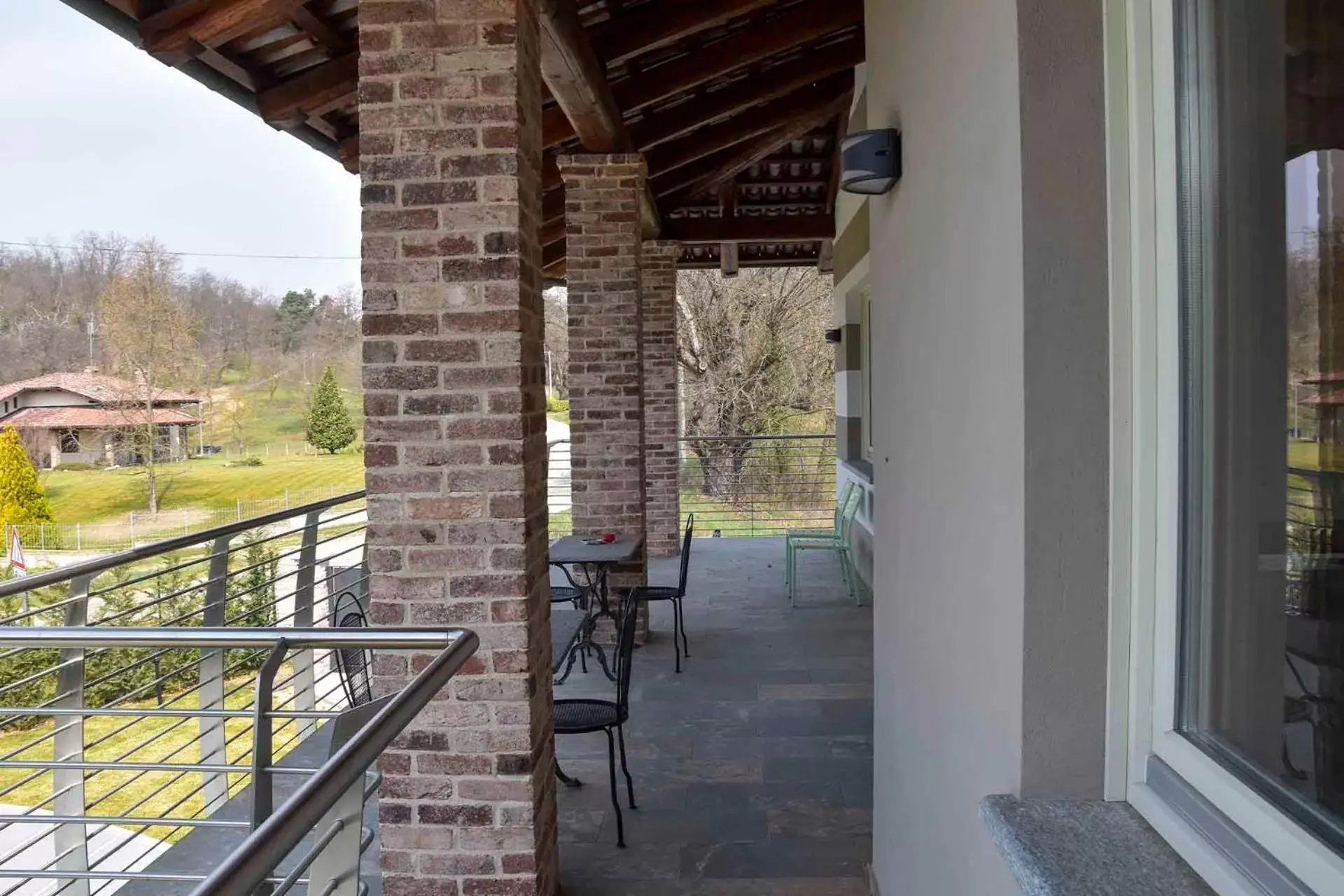 Balcony/Terrace in Il Riccio e la Castagna - Country House