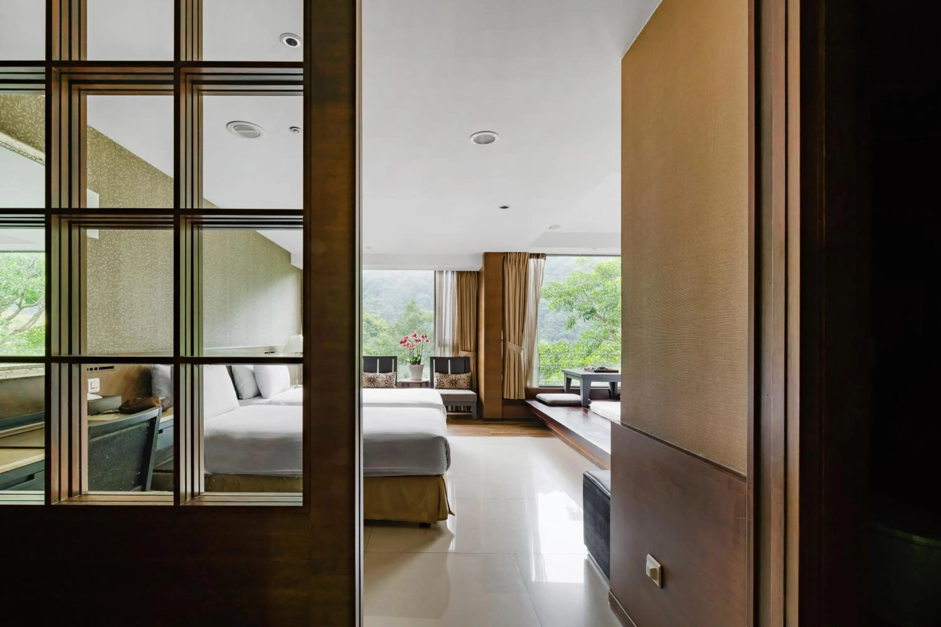 Bed in Great Roots Forestry Spa Resort