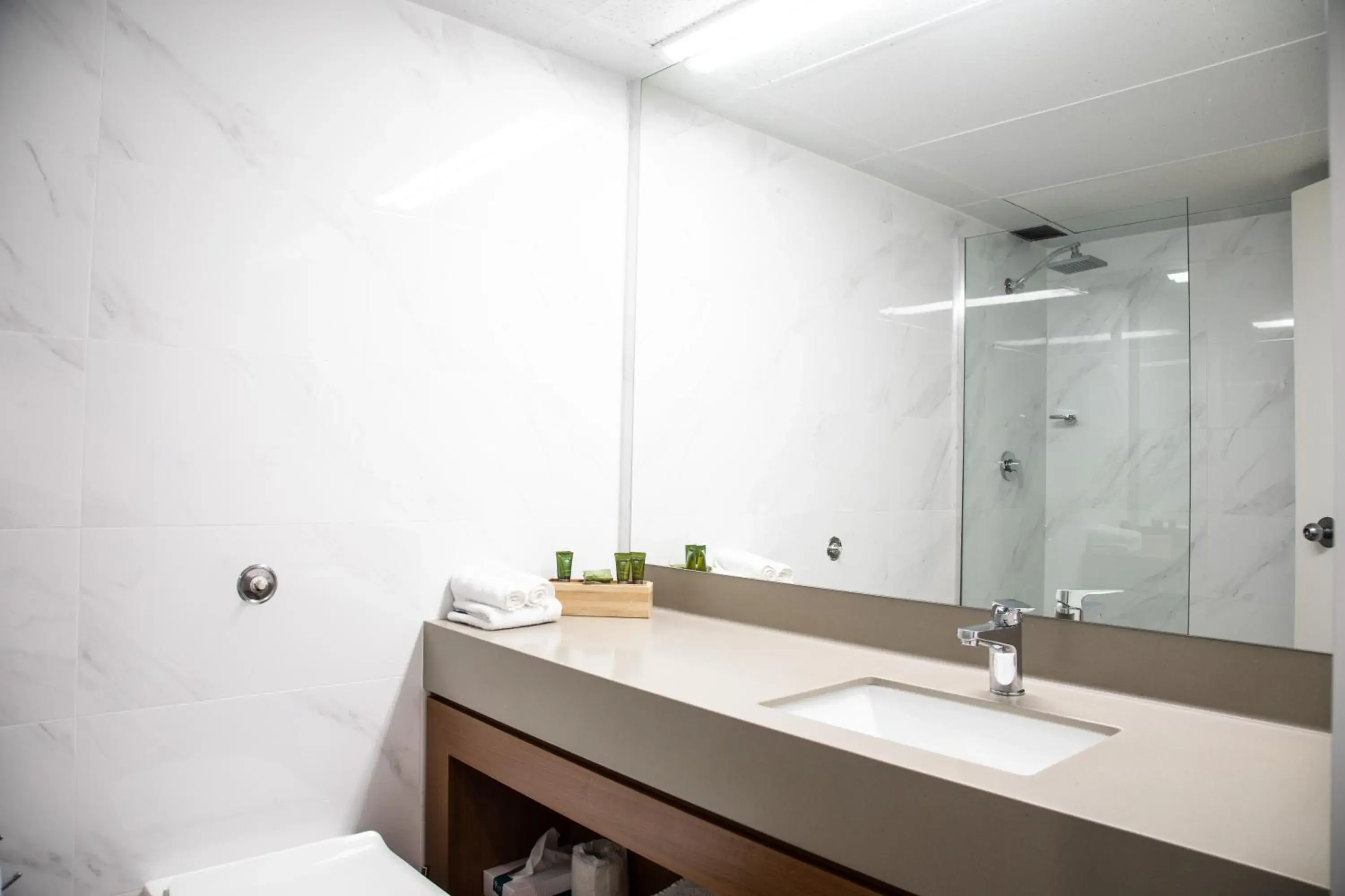 Bathroom in Capital Executive Apartment Hotel