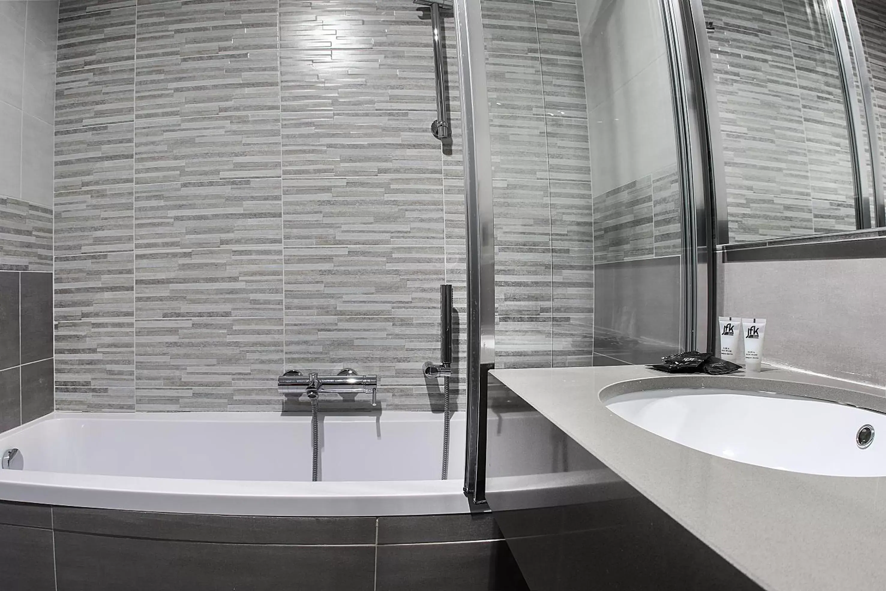 Bathroom in Best Western JFK Hotel Bathroom in Best Western JFK Hotel