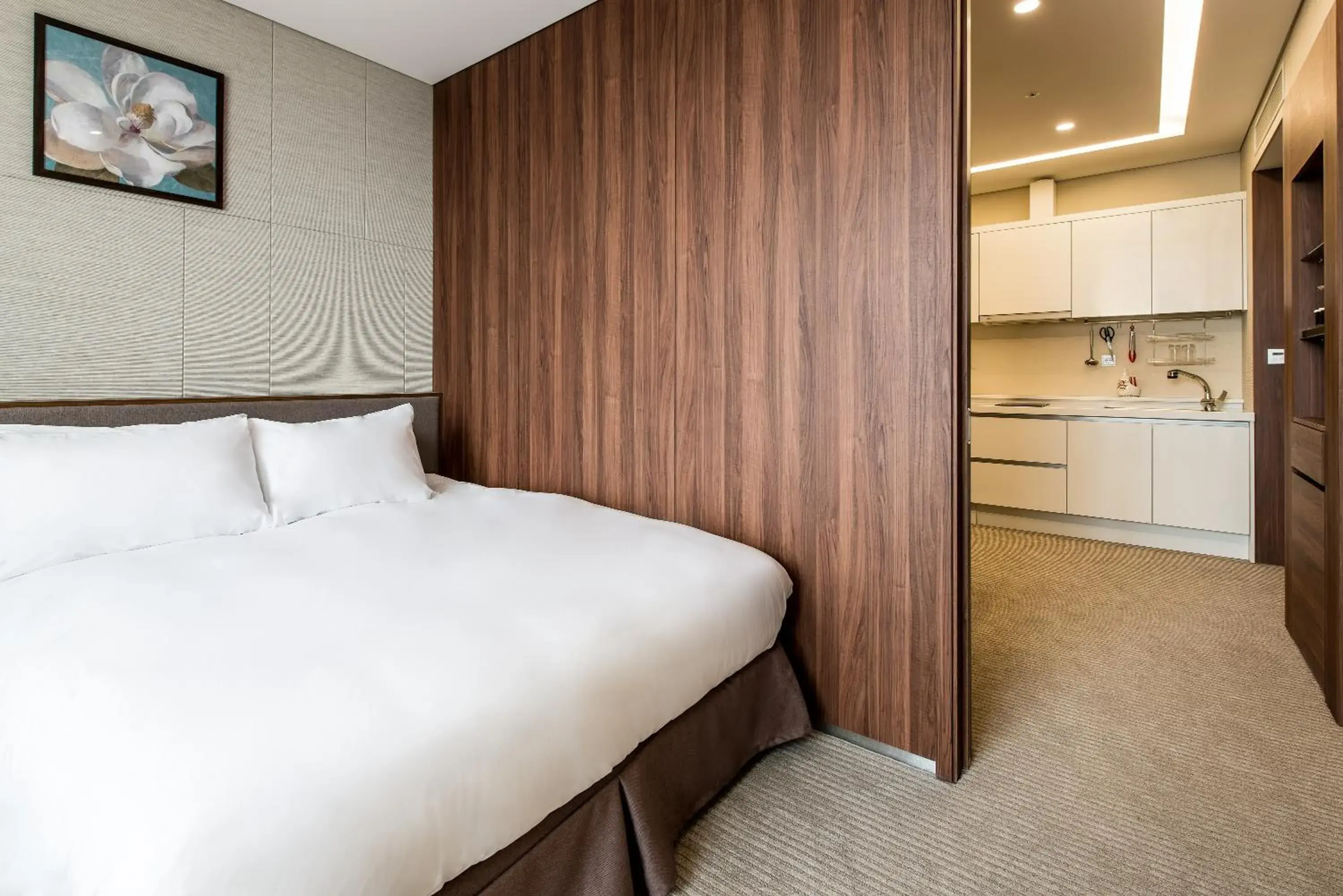 Bedroom, Bed in Ramada by Wyndham Incheon