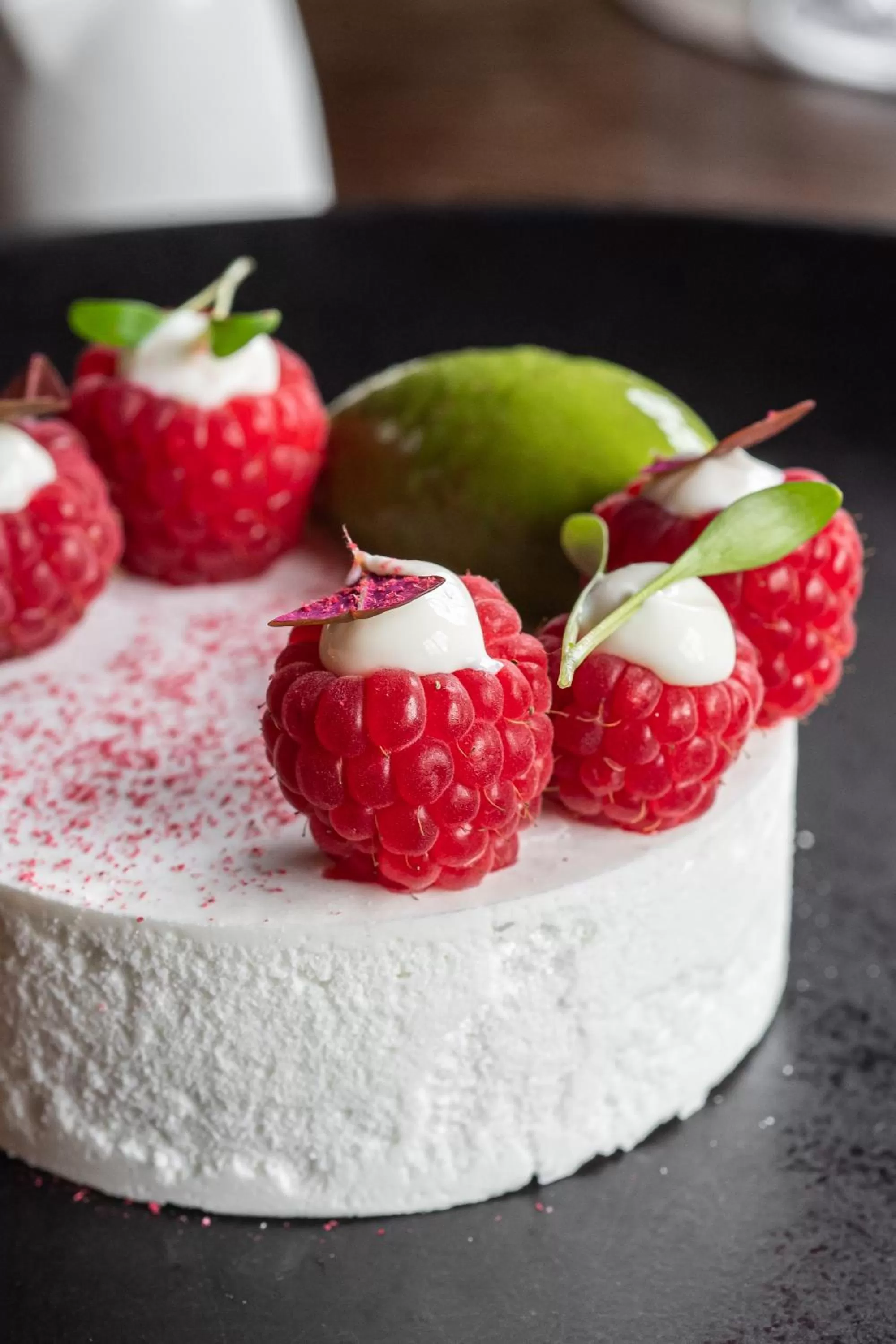 Restaurant/places to eat in Baumanière - Les Baux de Provence