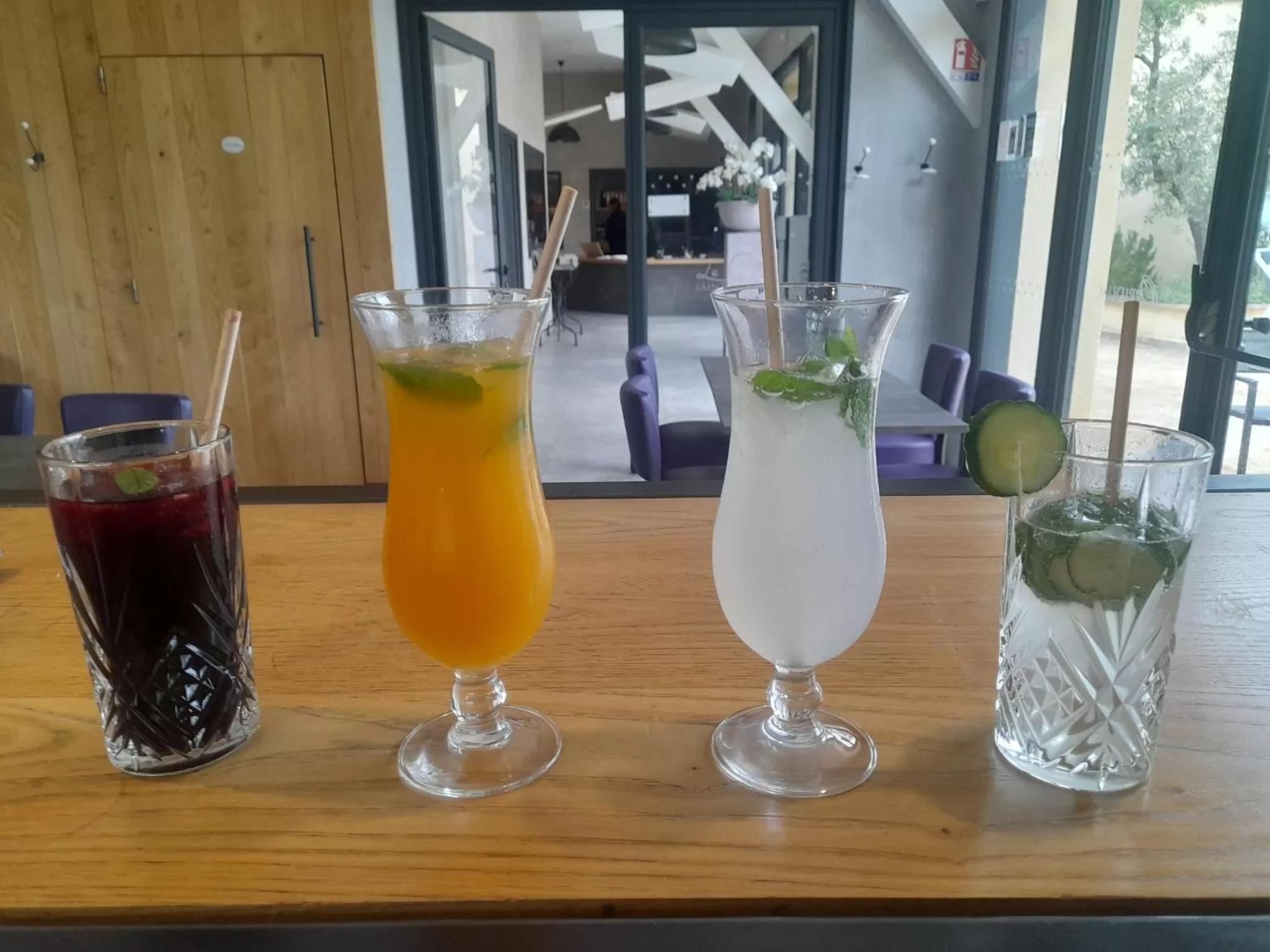 Lounge or bar in Clos Saint-Michel Resort & Spa