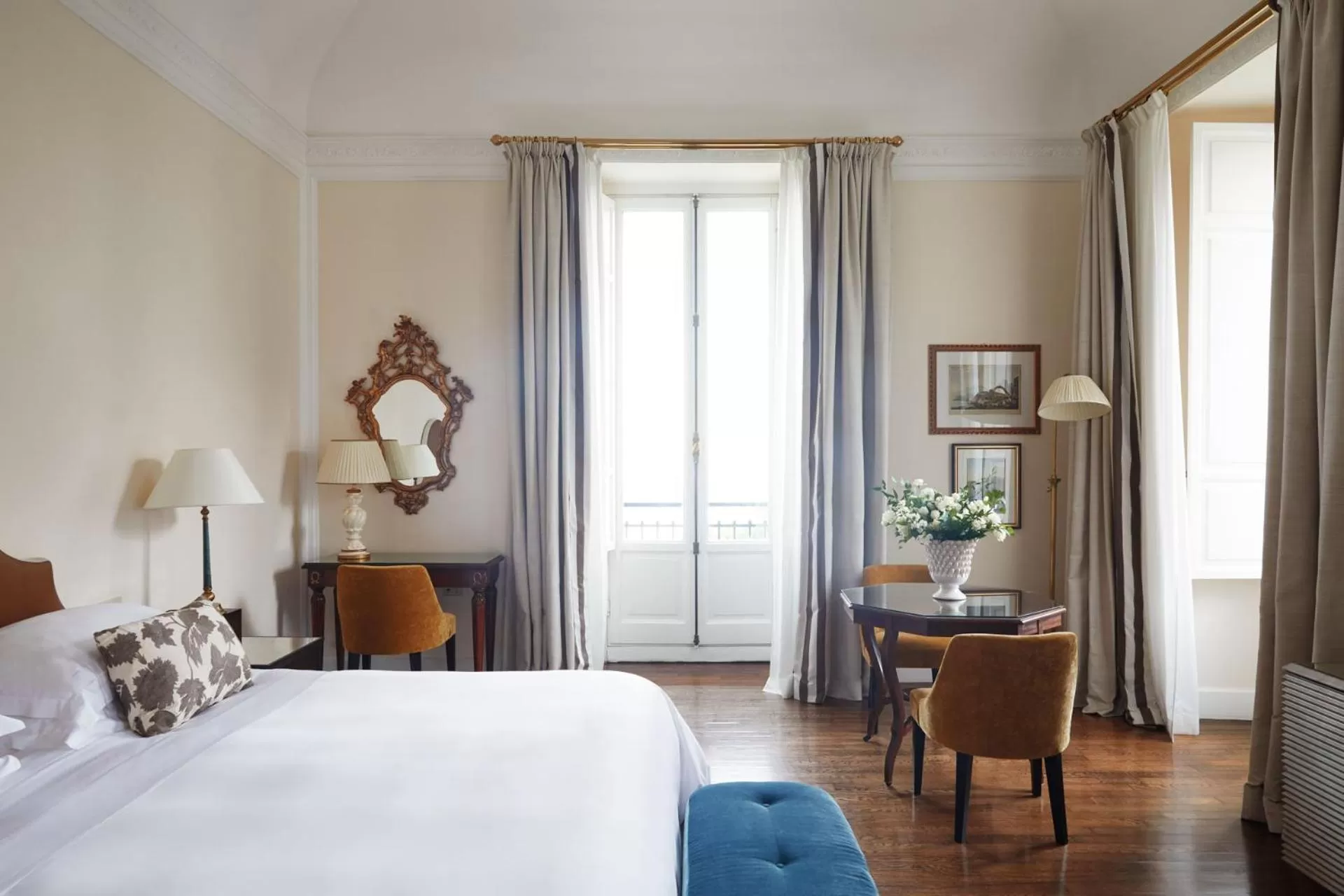 Bedroom, Bed in Grand Hotel Timeo, A Belmond Hotel, Taormina