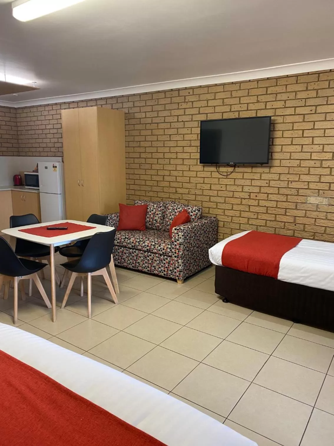 Bedroom, Bed in Sunray Motor Inn