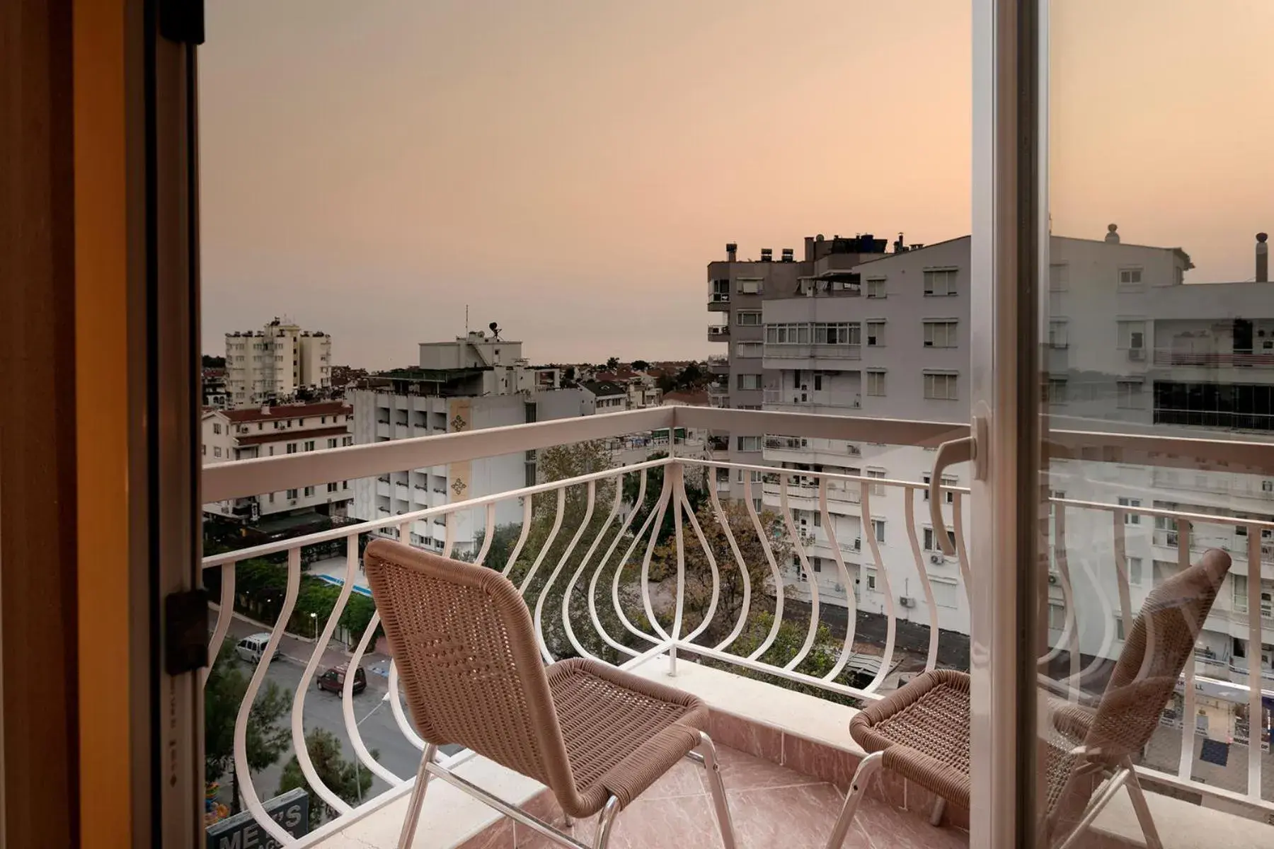 Balcony/Terrace in Lara Dinc Hotel