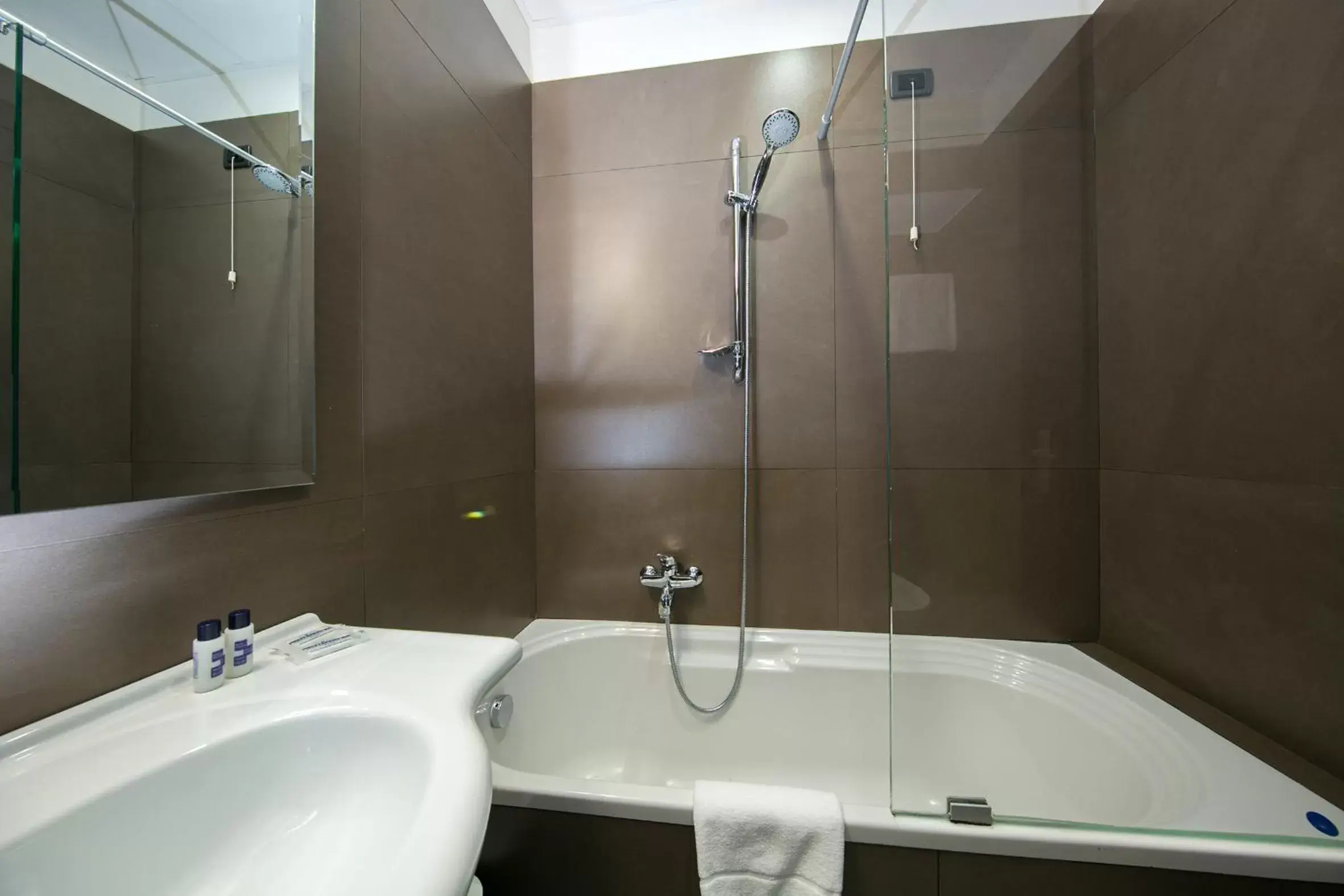 Bathroom in Mediterranea Hotel & Convention Center
