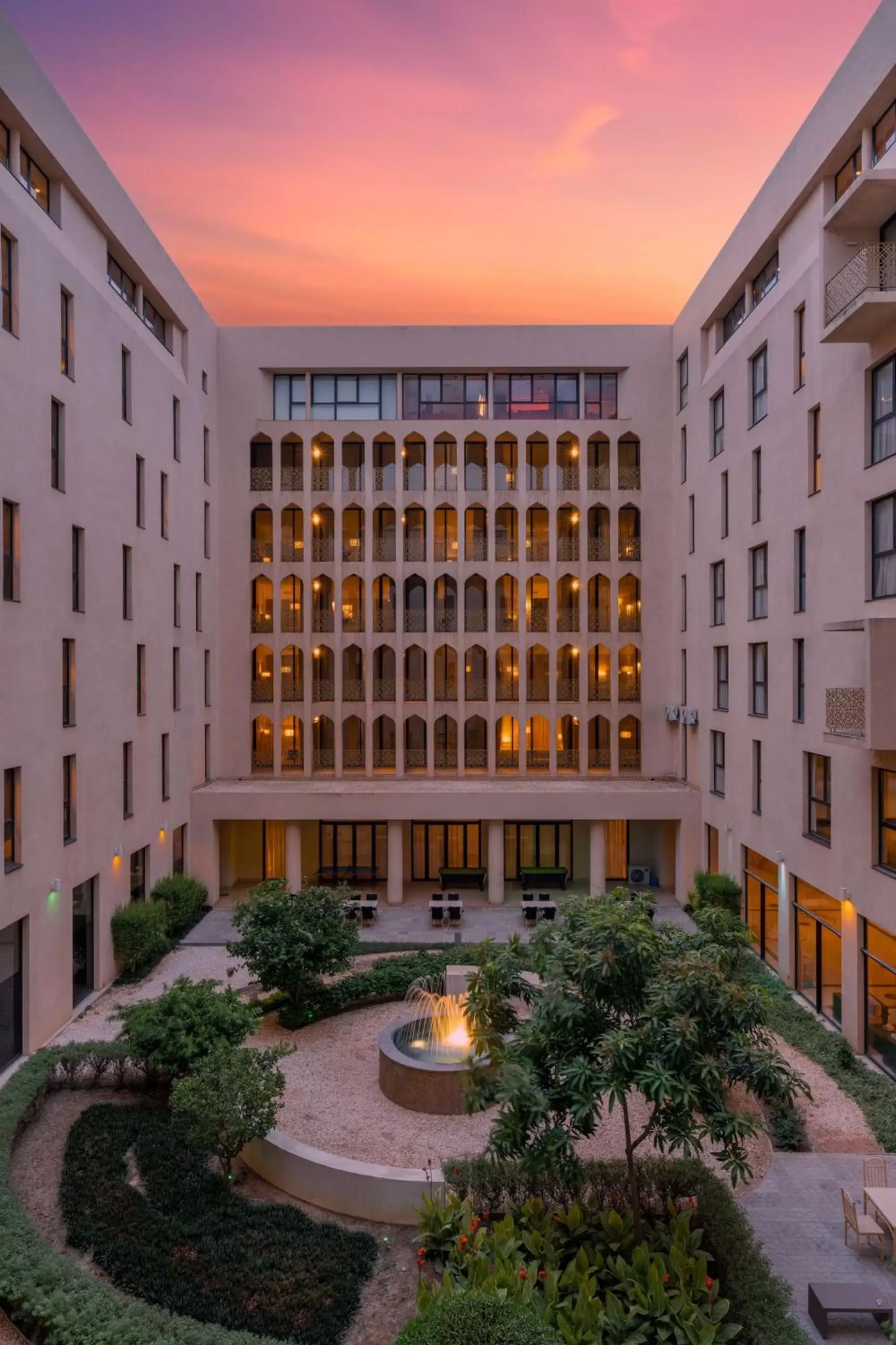 Patio, Property Building in Radisson Blu Hotel N'Djamena