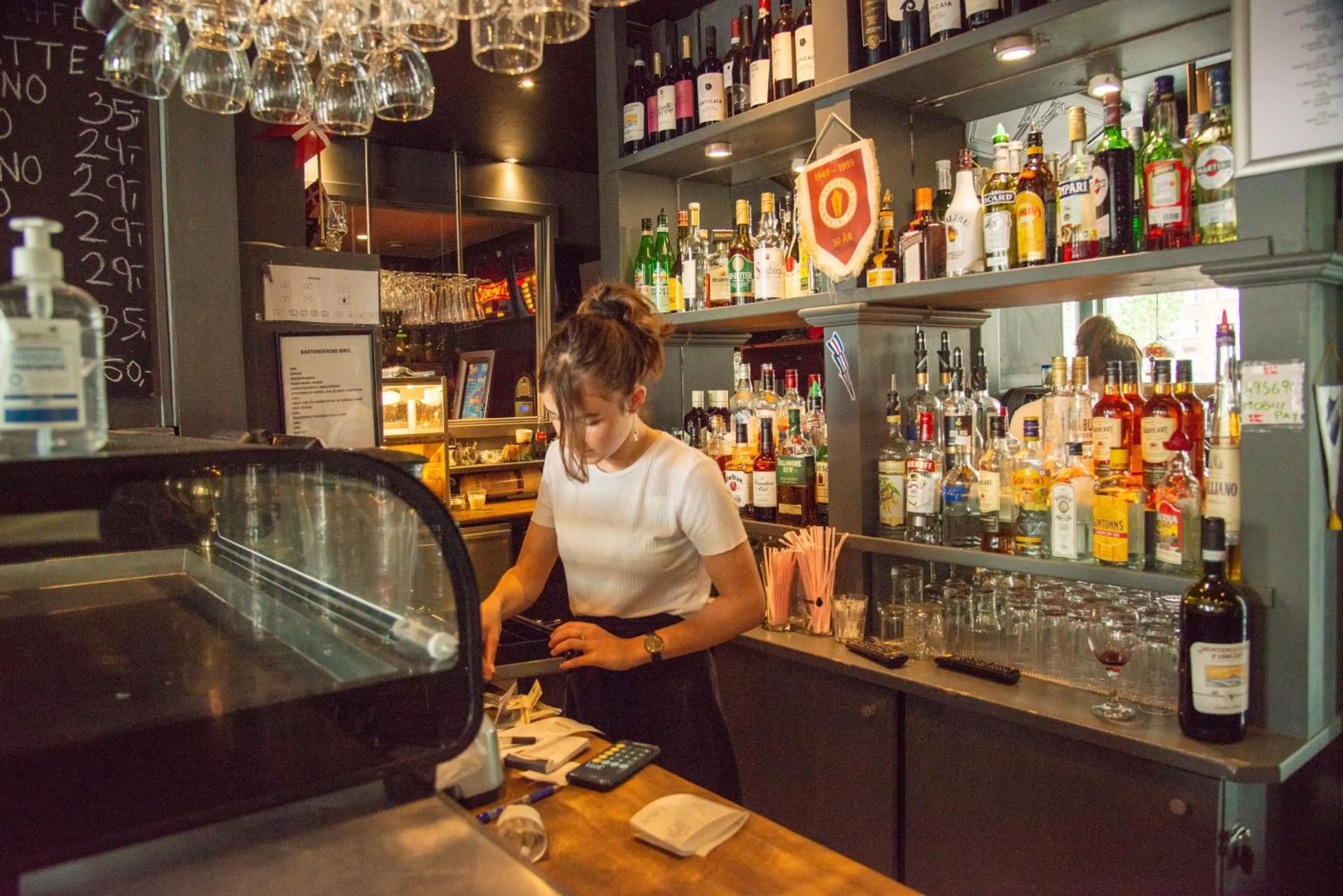 Restaurant/places to eat in Hotel Amager