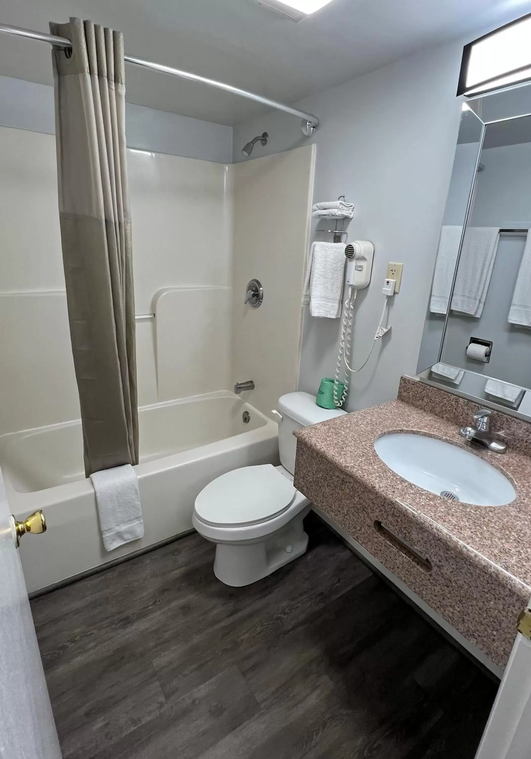 Bathroom in America's Best Value Inn Lancaster