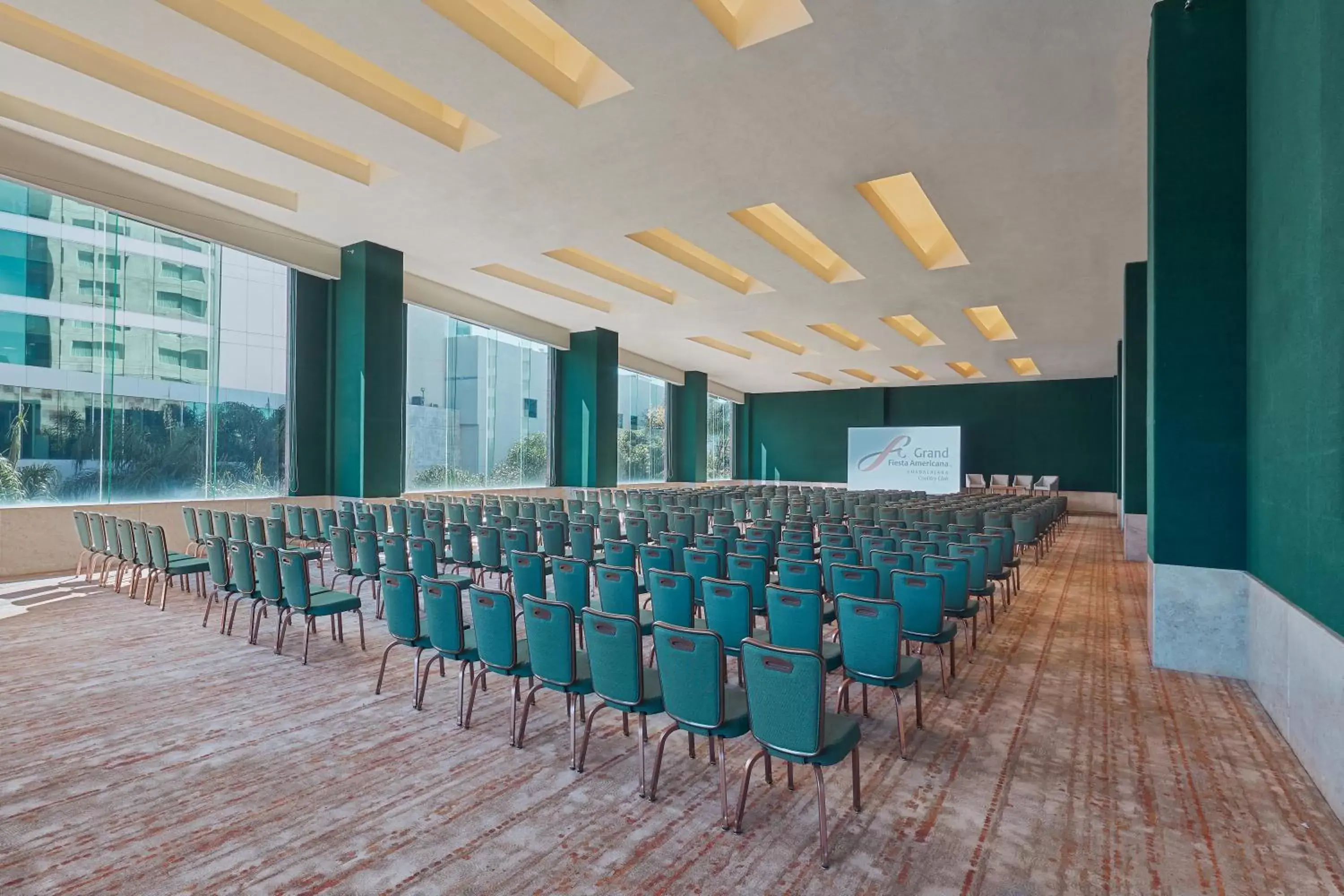 Meeting/conference room in Grand Fiesta Americana Guadalajara Country Club