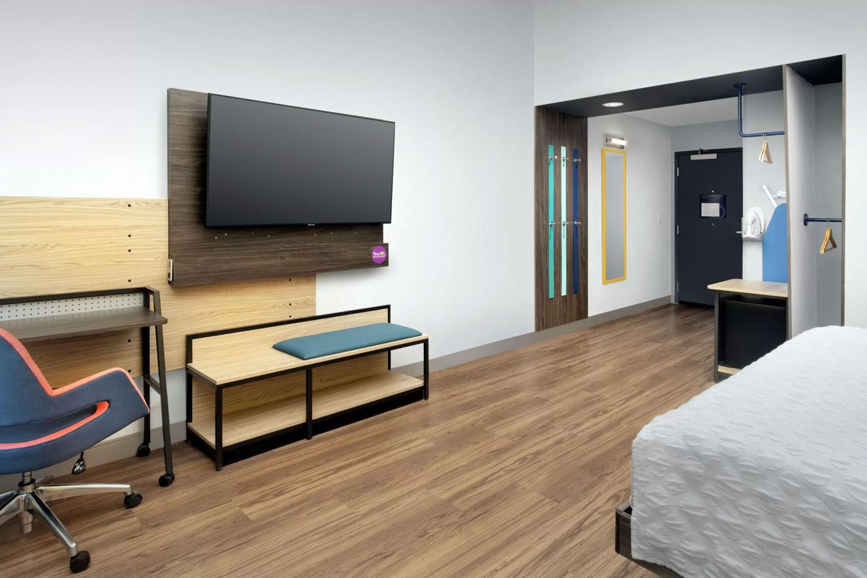 Bedroom, Bed in Tru By Hilton Lubbock Southwest