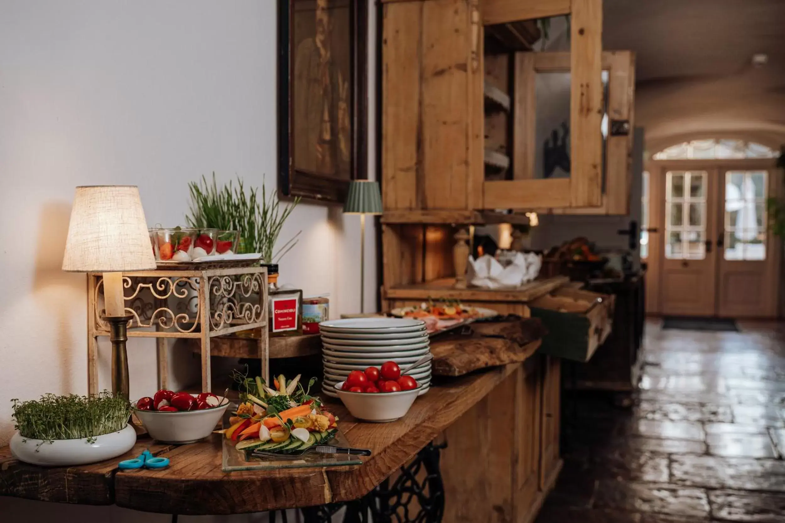 Buffet breakfast in Schlosswirt zu Anif - Hotel und Restaurant