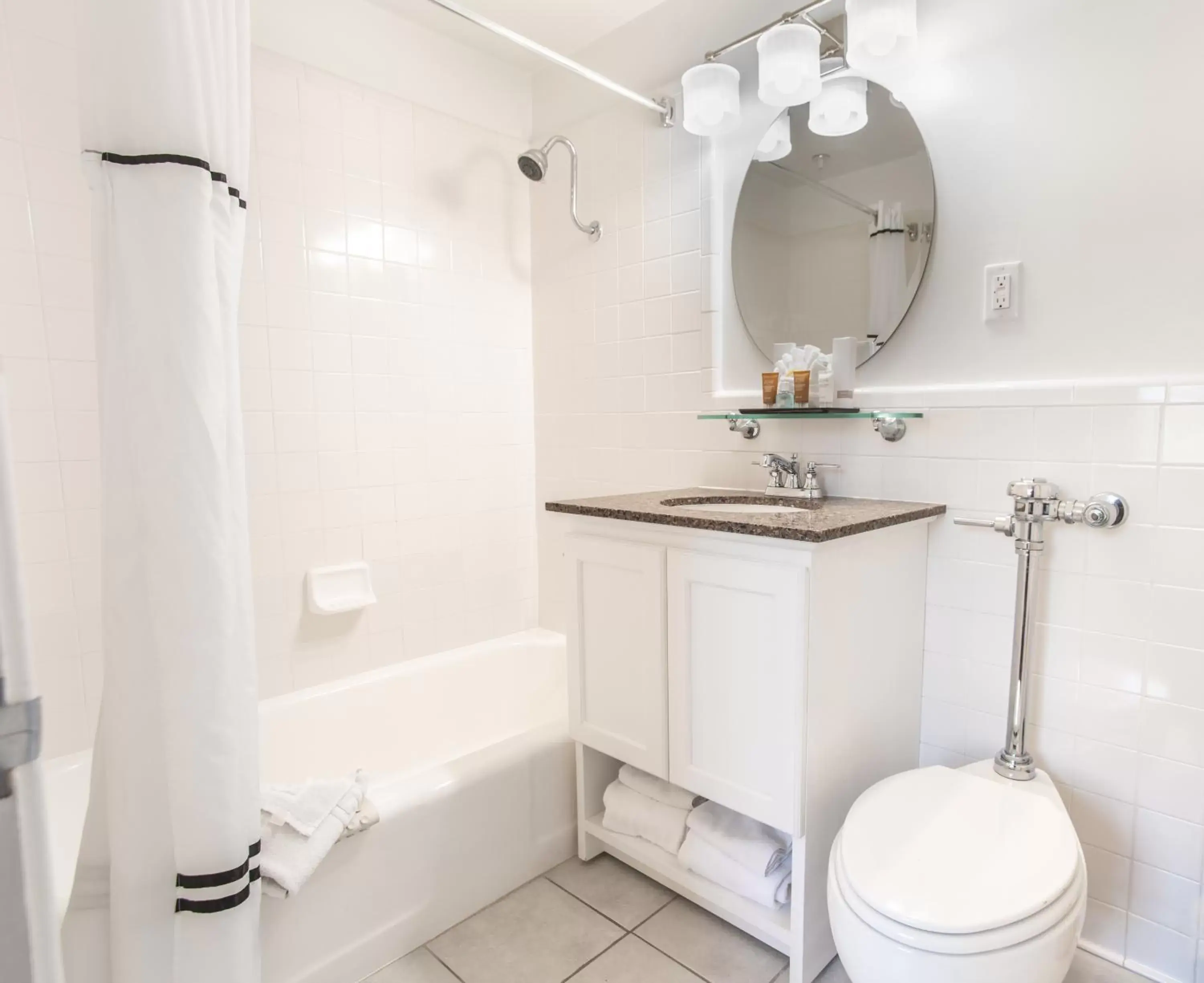 Bathroom in Menger Hotel